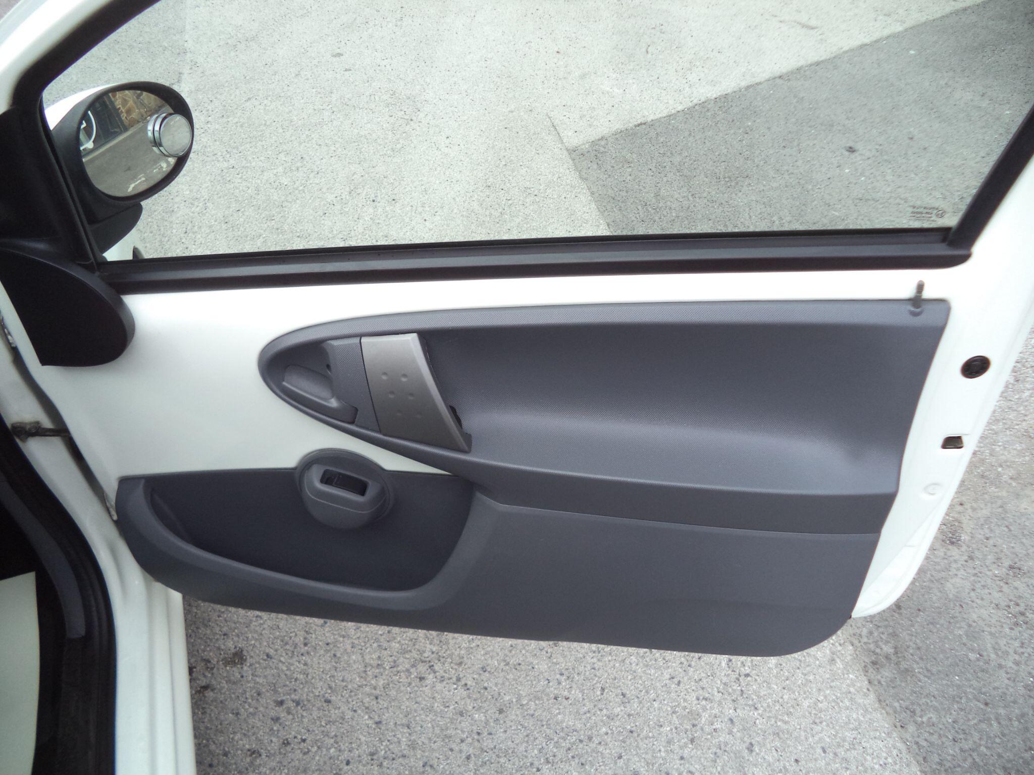 Citroen C1 view 25