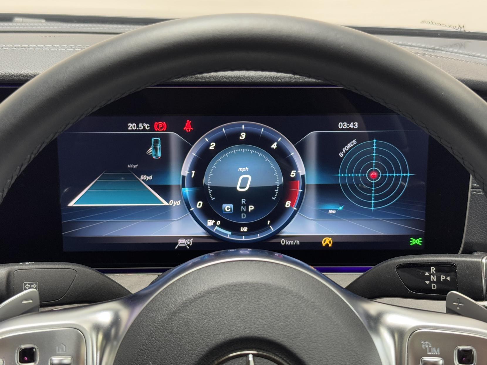 Mercedes-Benz CLS view 42
