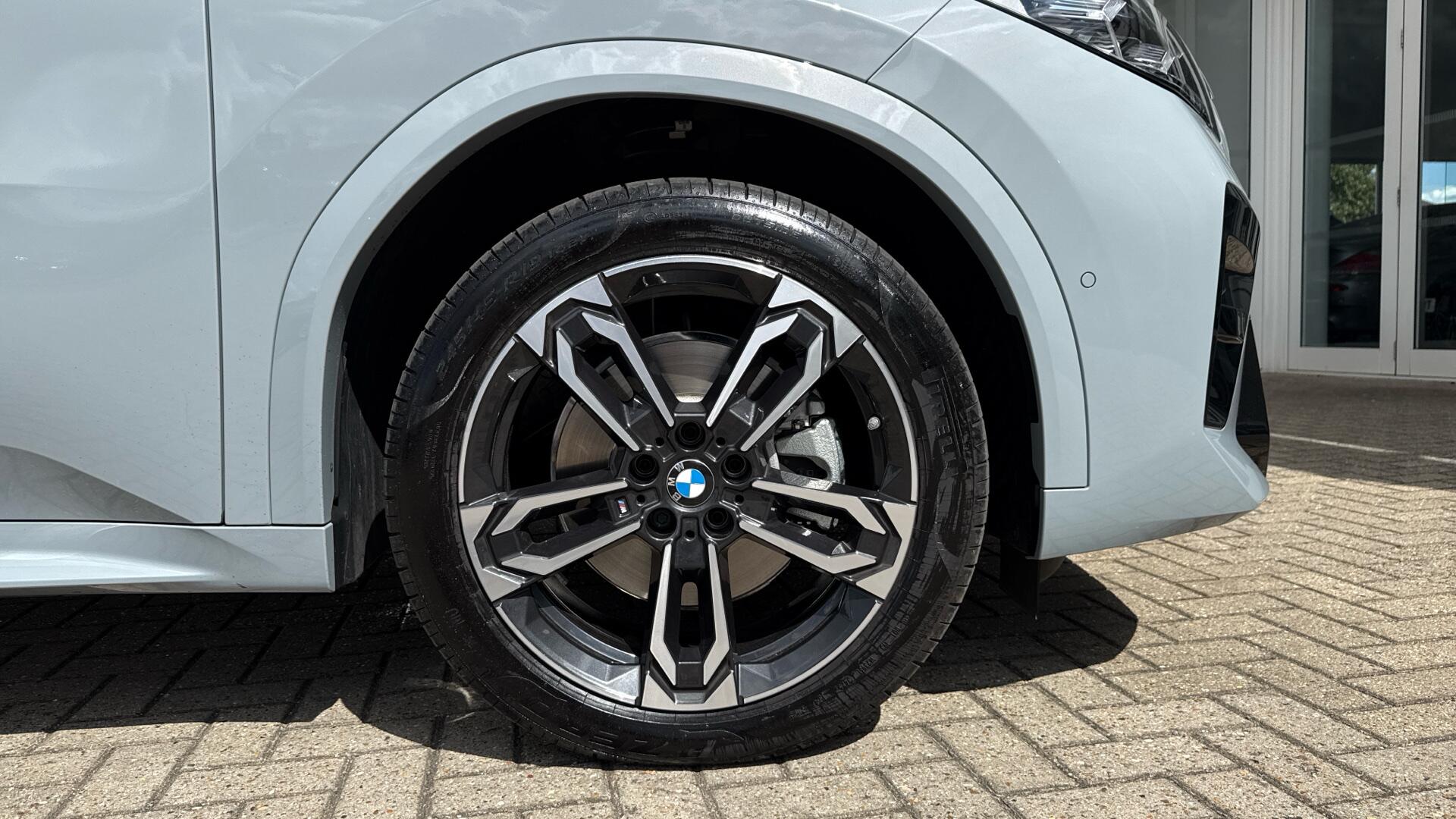 BMW iX2 view 14