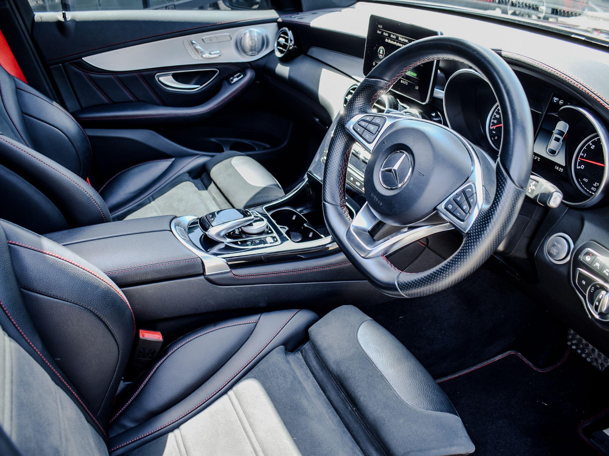 Mercedes-Benz GLC view 10