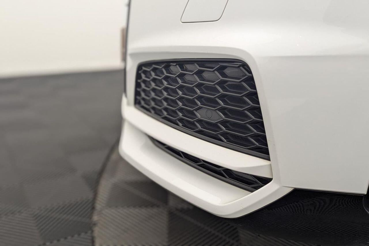 Audi Q3 view 49