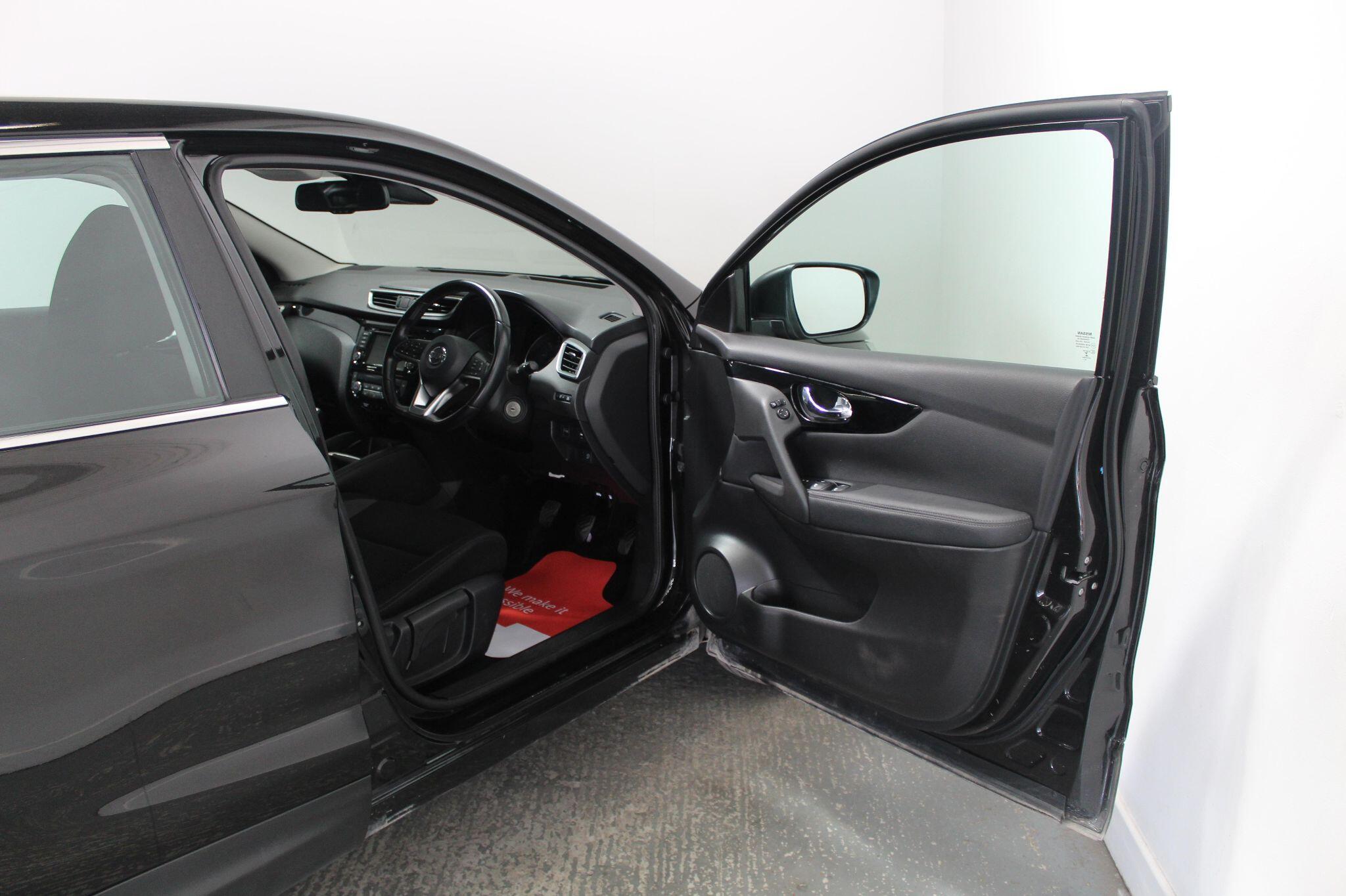 Nissan Qashqai view 24