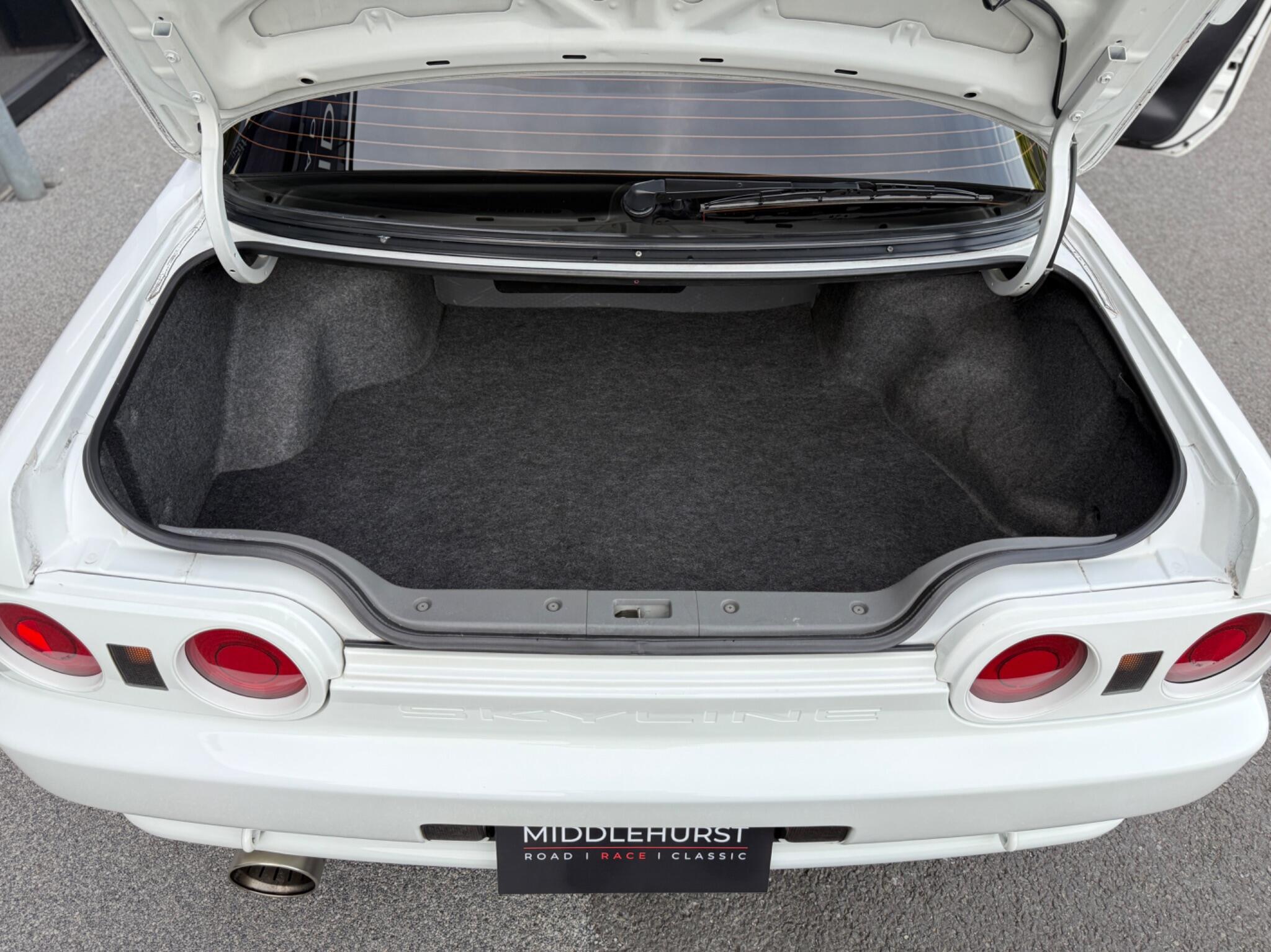 Nissan Skyline view 44