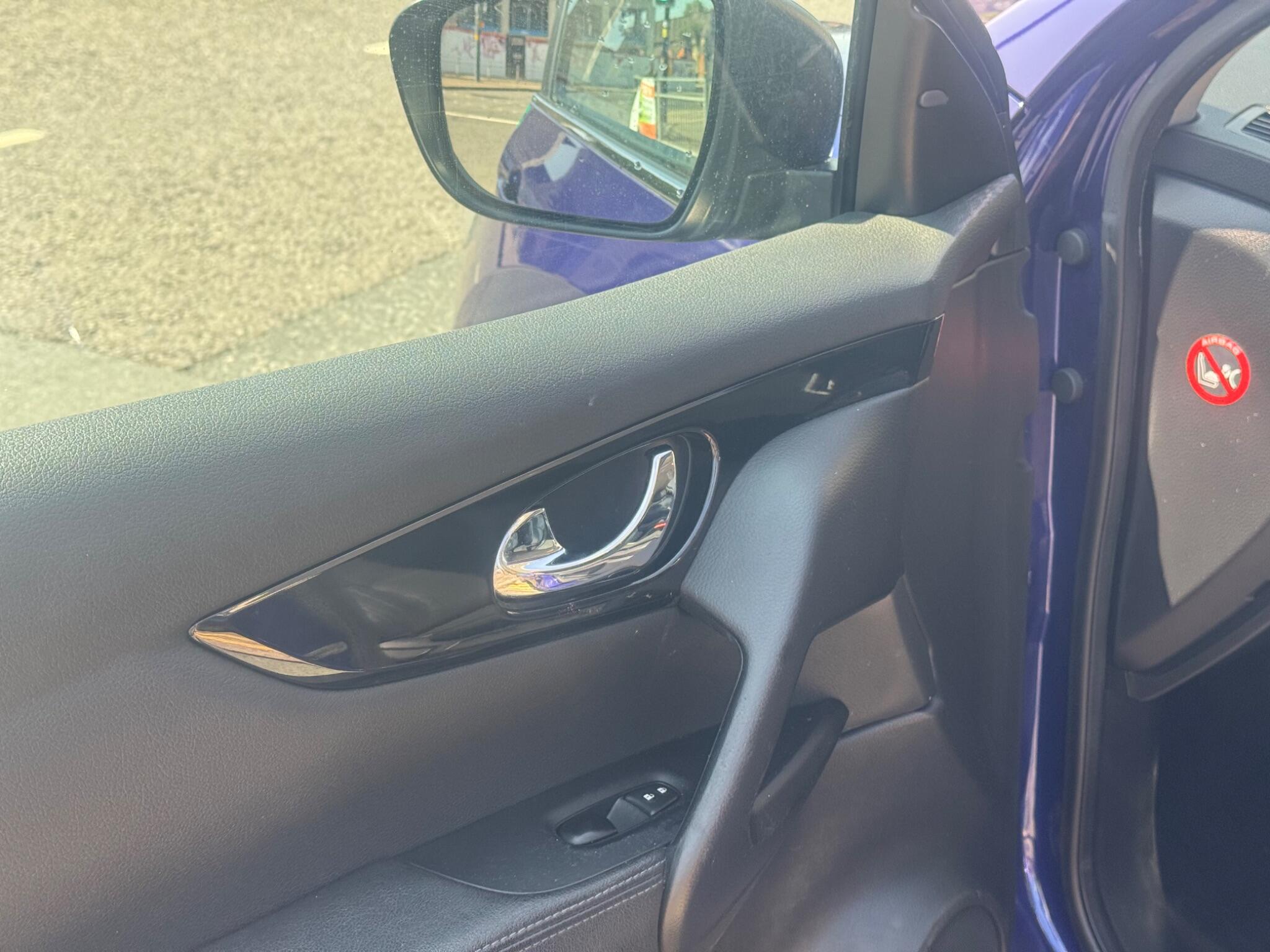 Nissan Qashqai view 48