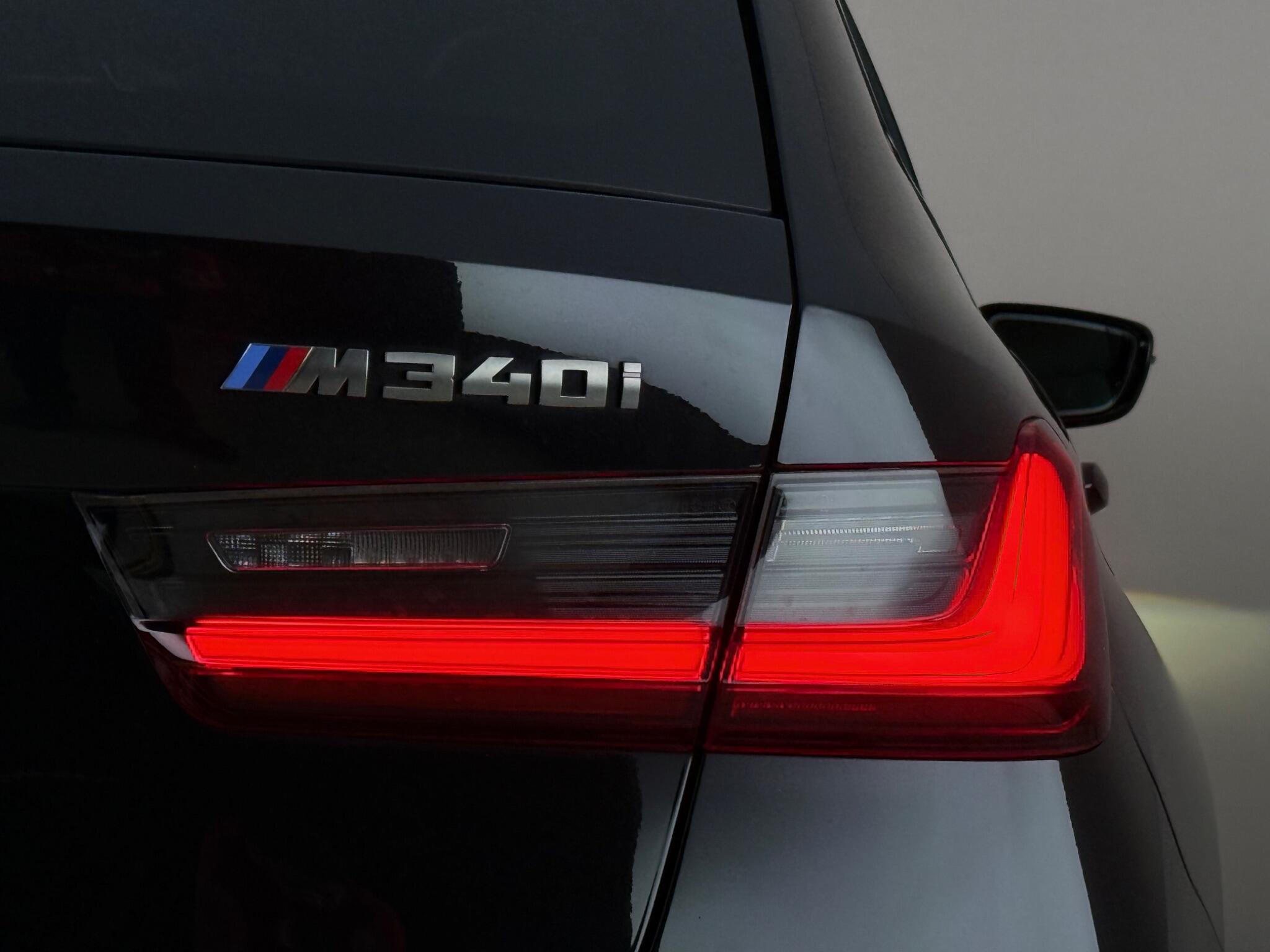 BMW 3 Series view 12