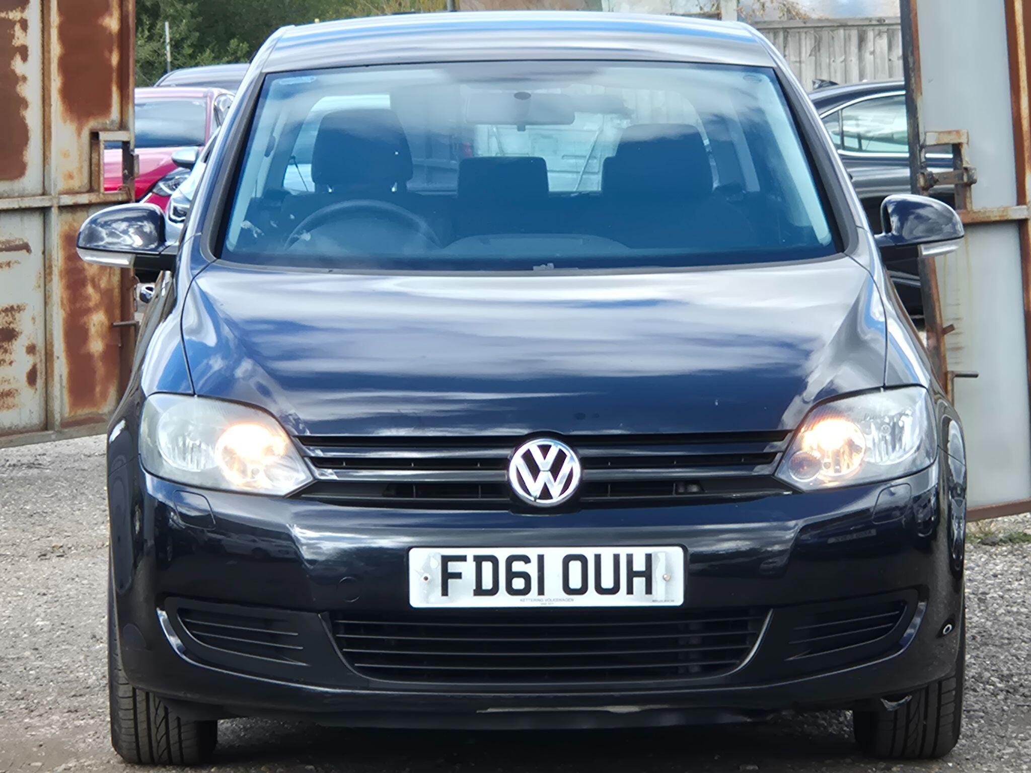 Volkswagen Golf Plus view 2