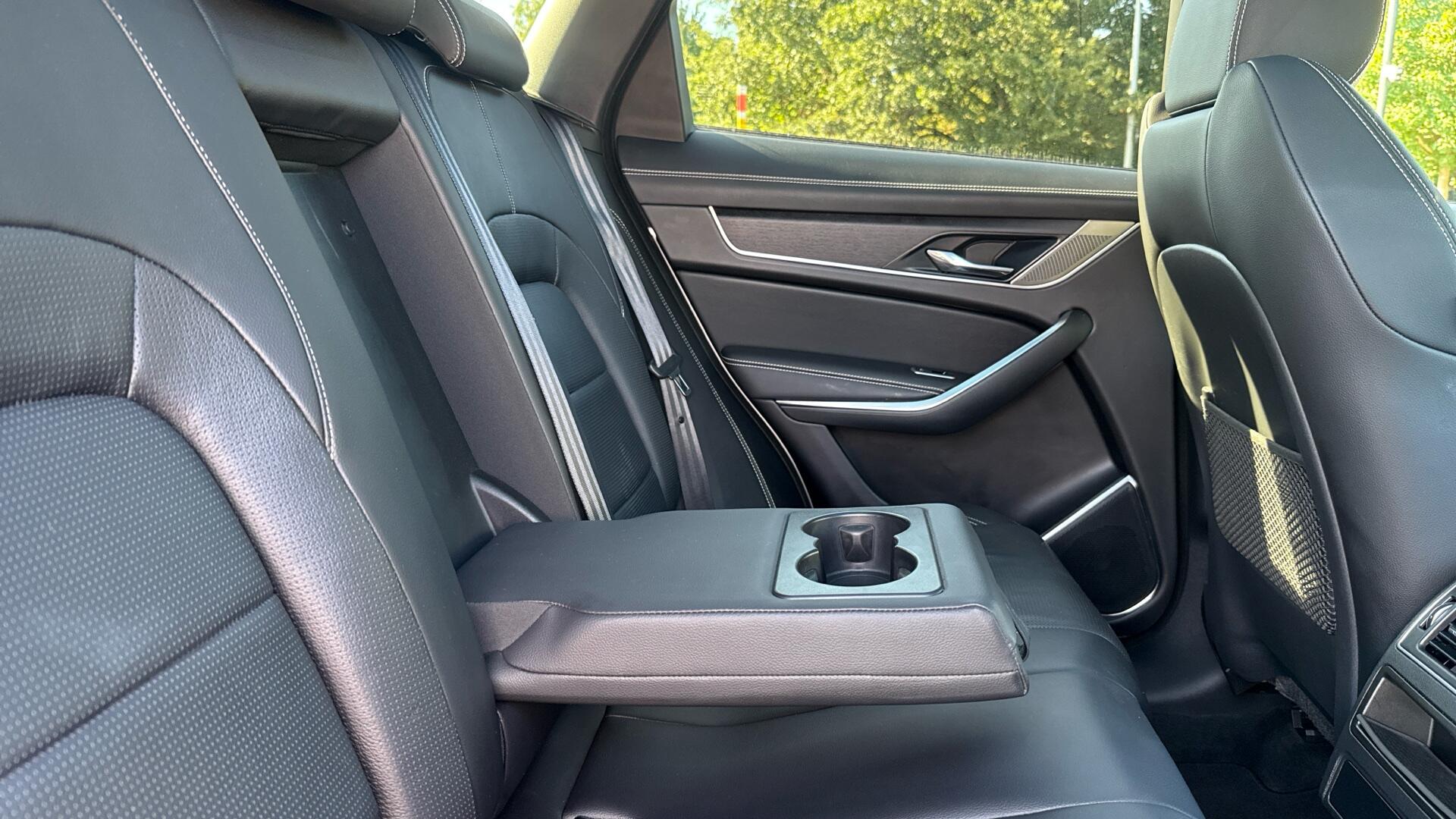 Jaguar F-Pace view 39