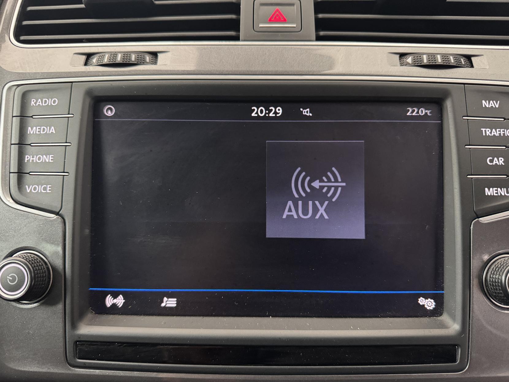 Volkswagen Golf view 56