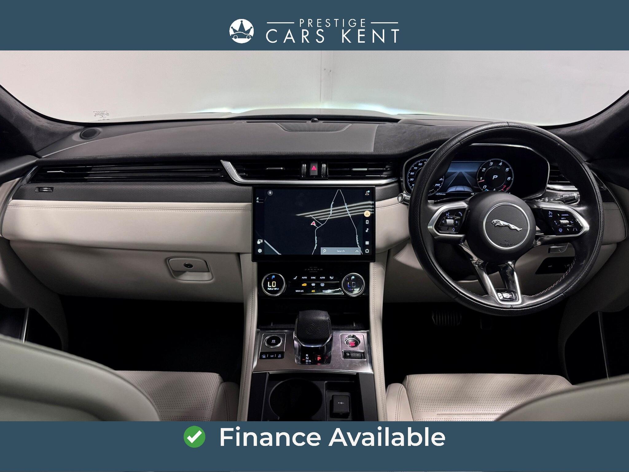 Jaguar F-Pace view 2