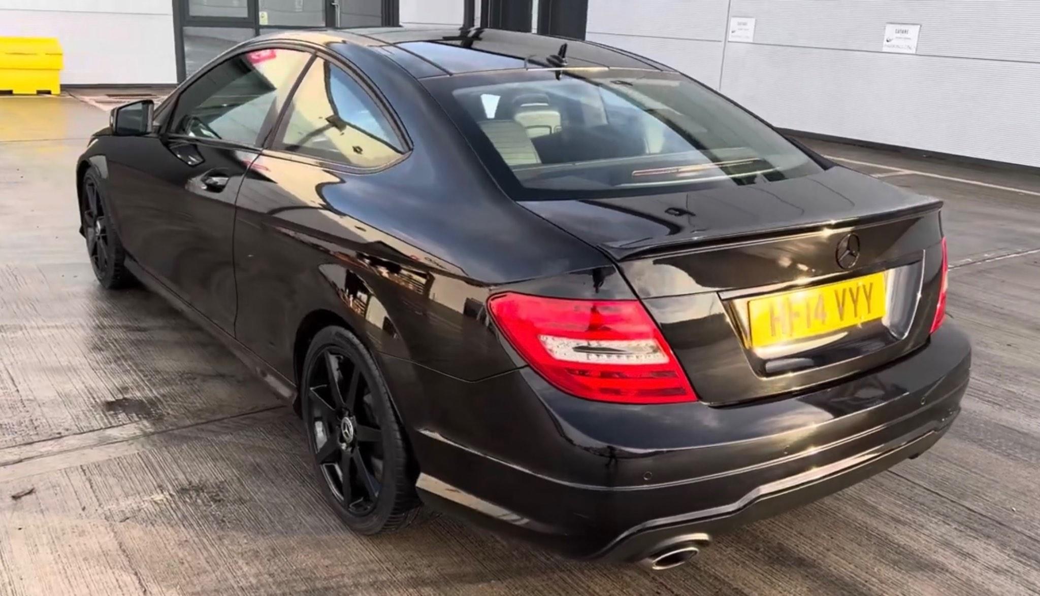 Mercedes-Benz C-Class view 5