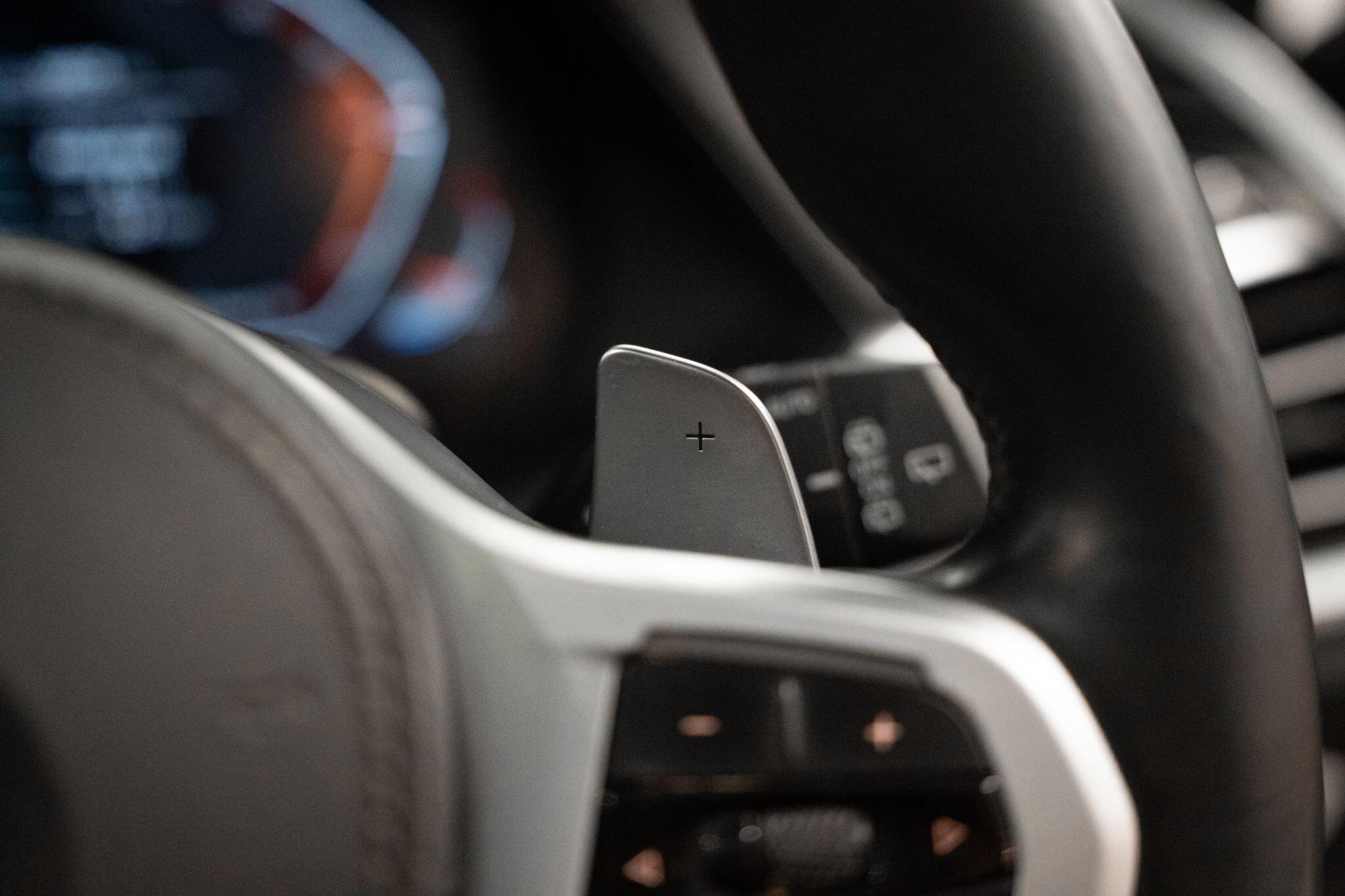 BMW X7 view 31