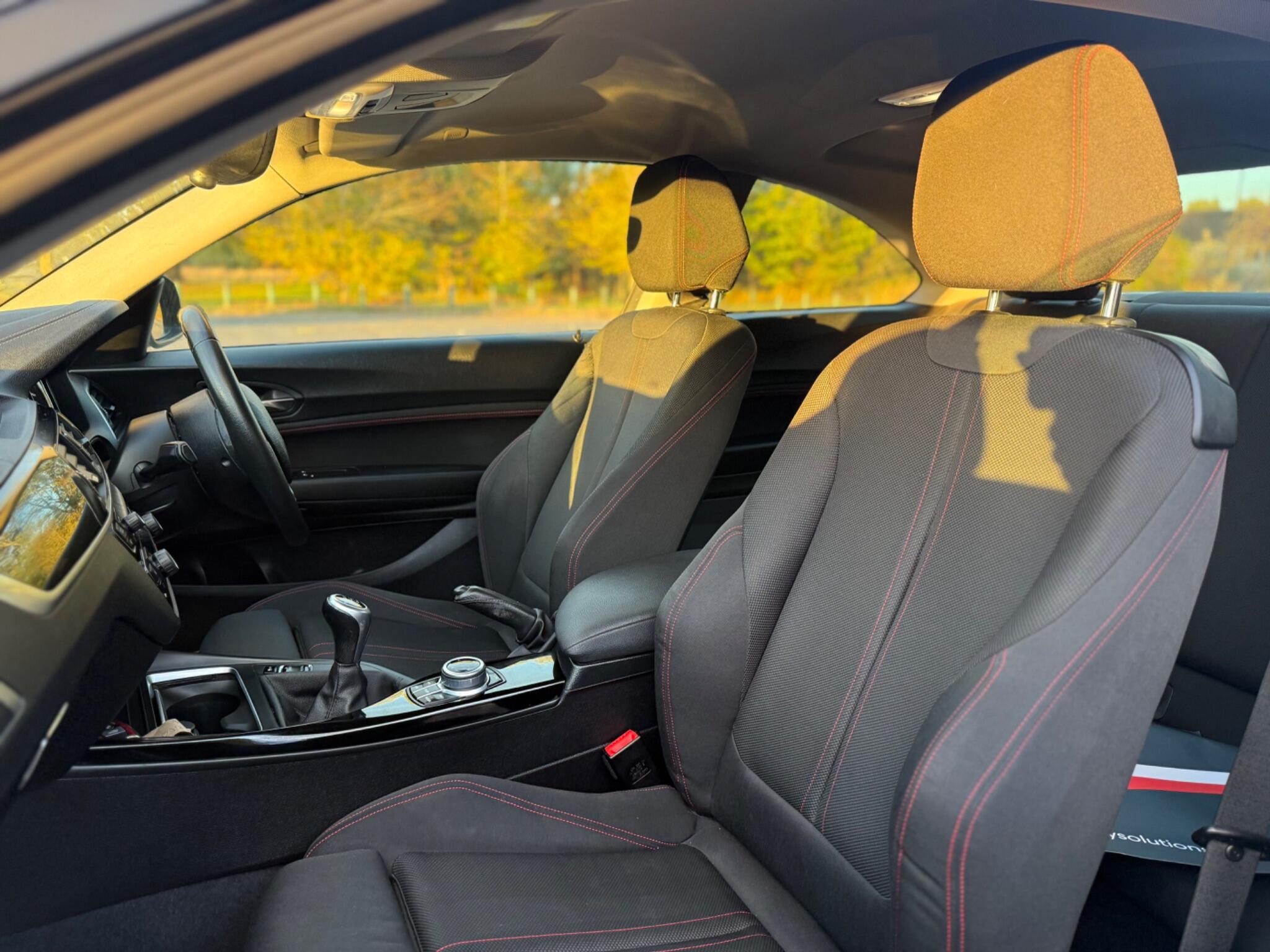 BMW 2 Series view 27