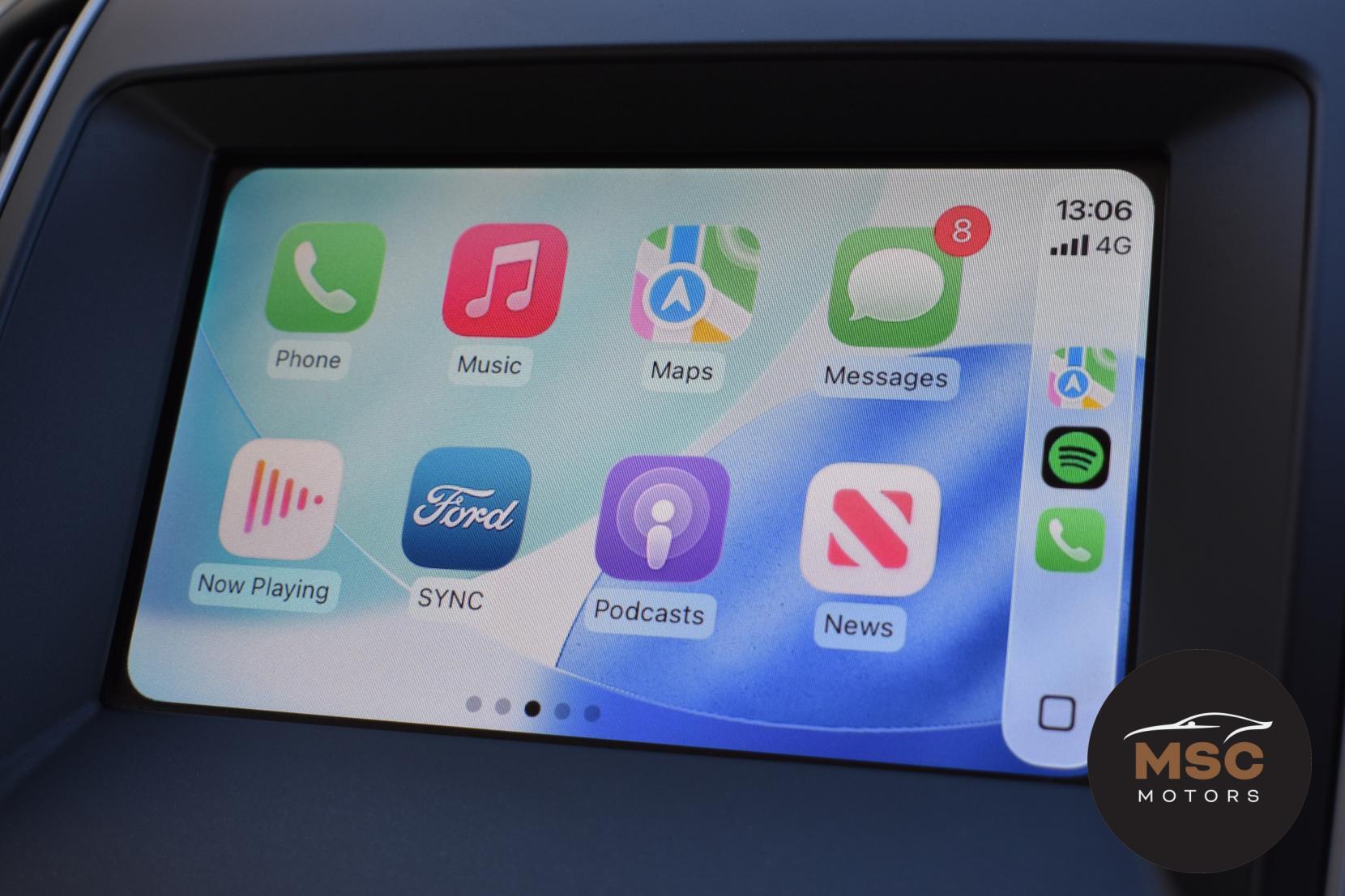 Ford Galaxy view 50