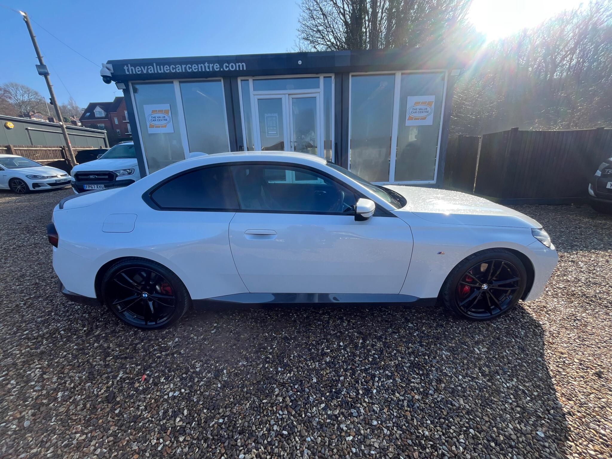 BMW 2 Series view 3
