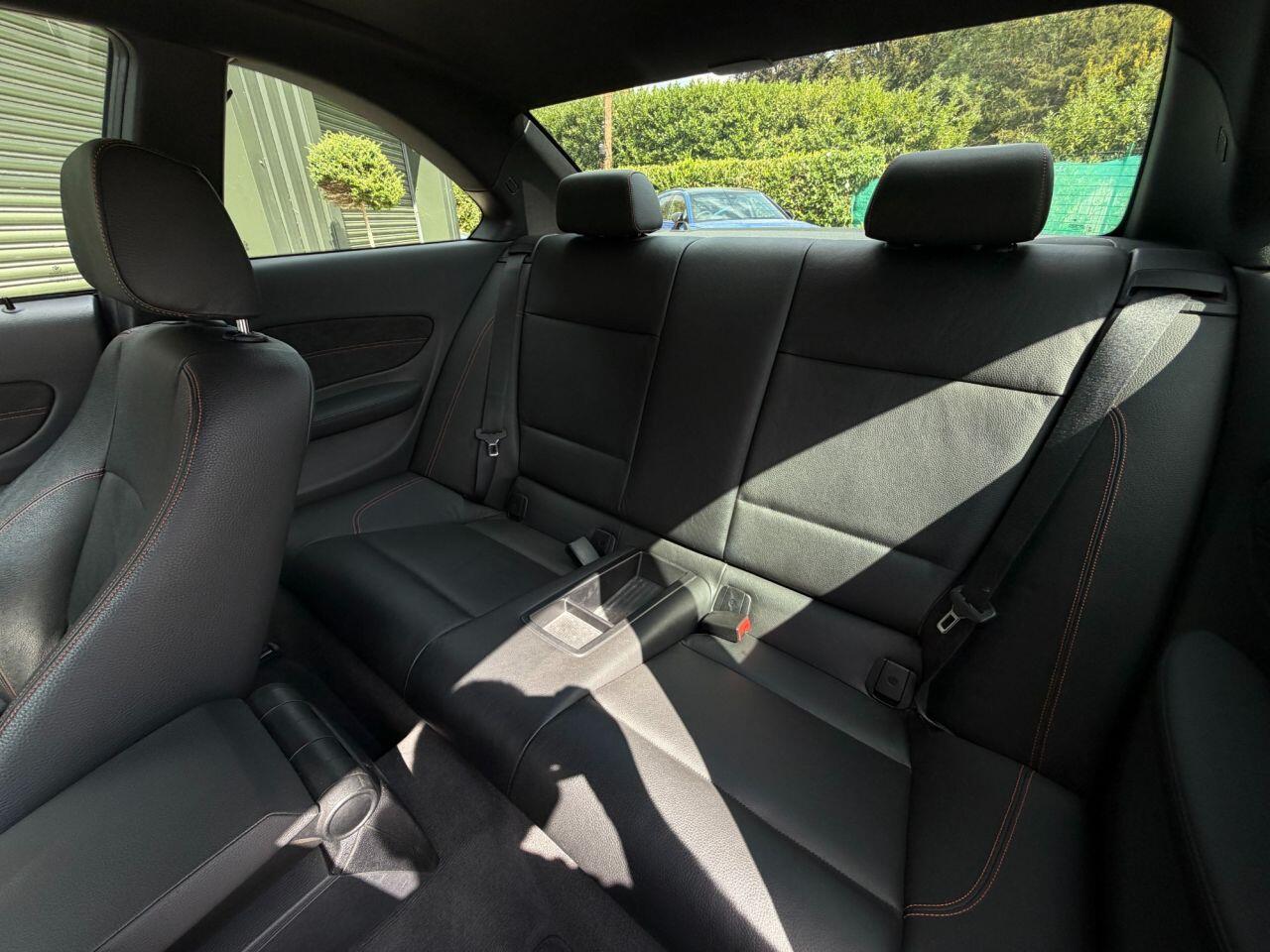 BMW 1 Series view 30