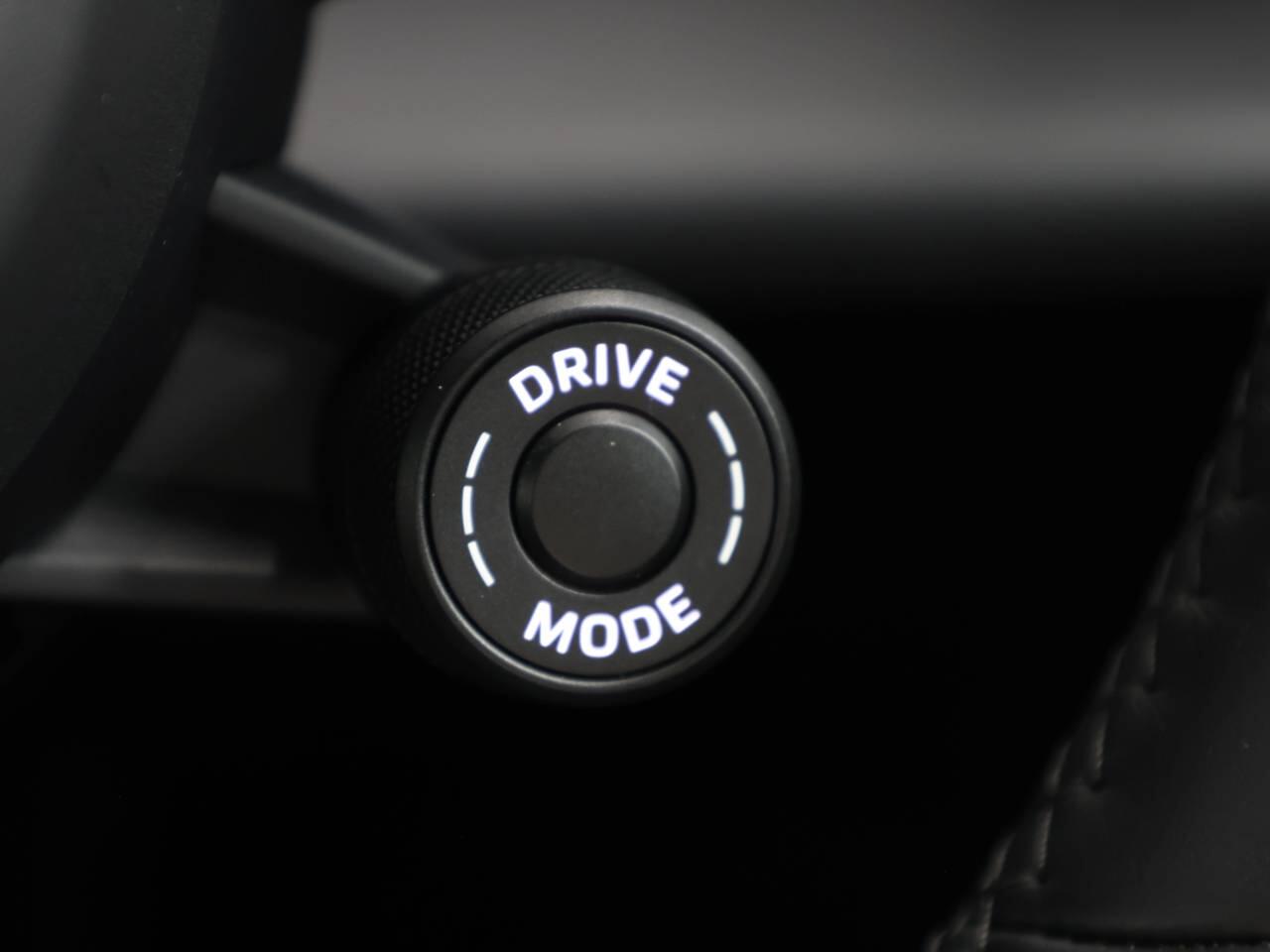 Porsche Taycan view 16