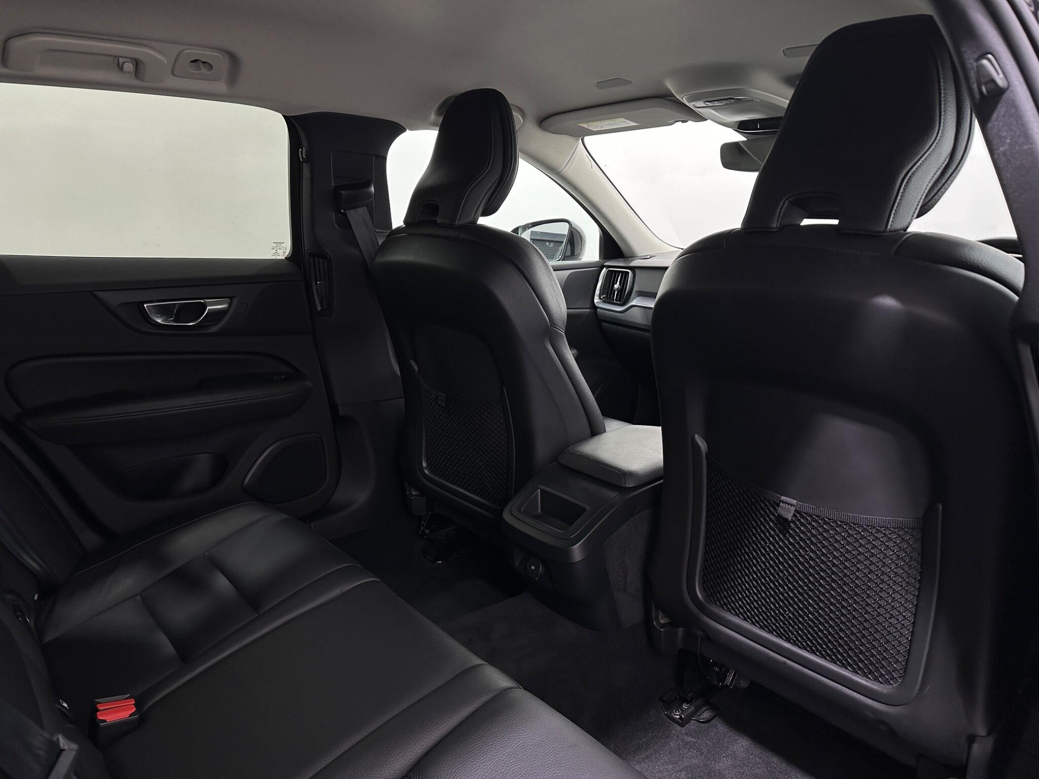Volvo V60 view 41