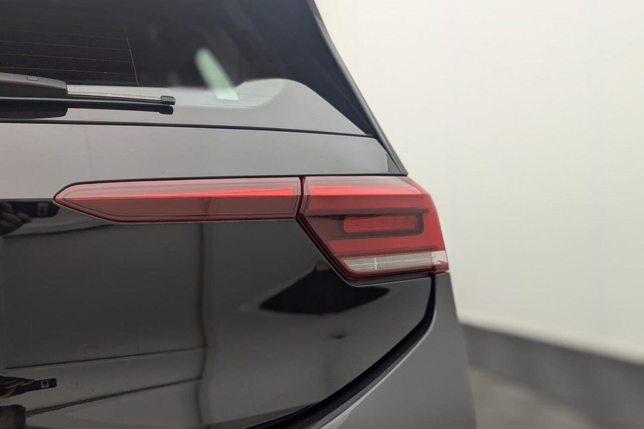 Volkswagen ID.3 view 46