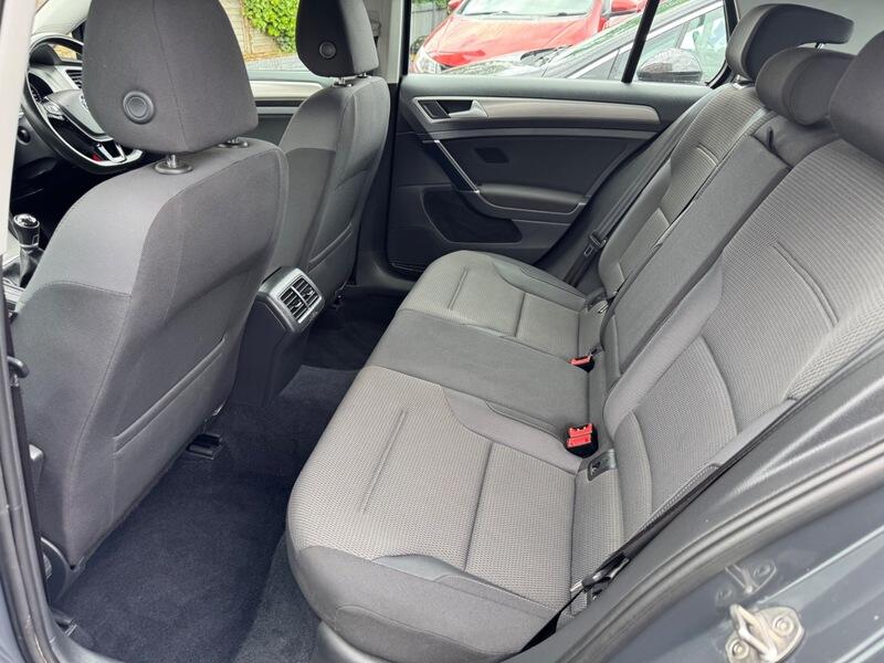 Volkswagen Golf view 15