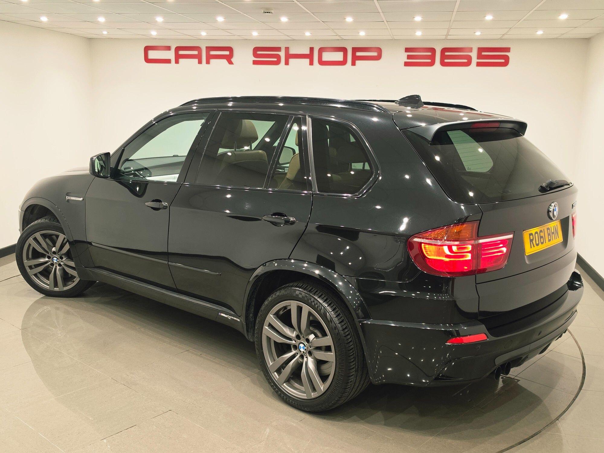 BMW X5 M view 112
