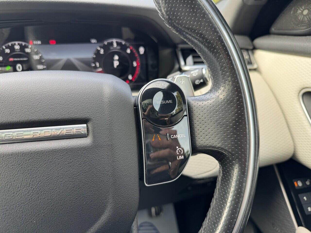 Land Rover Range Rover Velar view 17