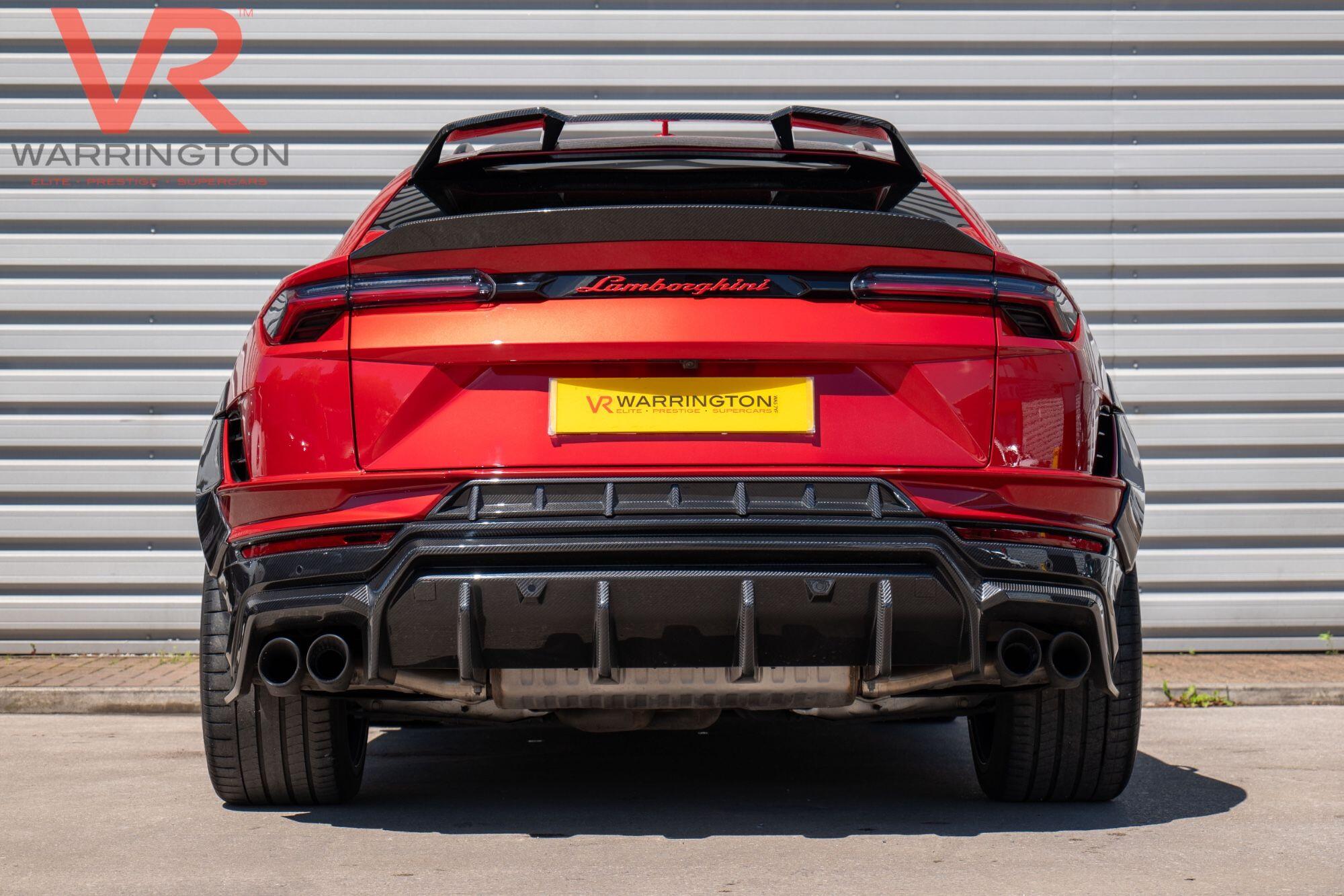 Lamborghini Urus view 17