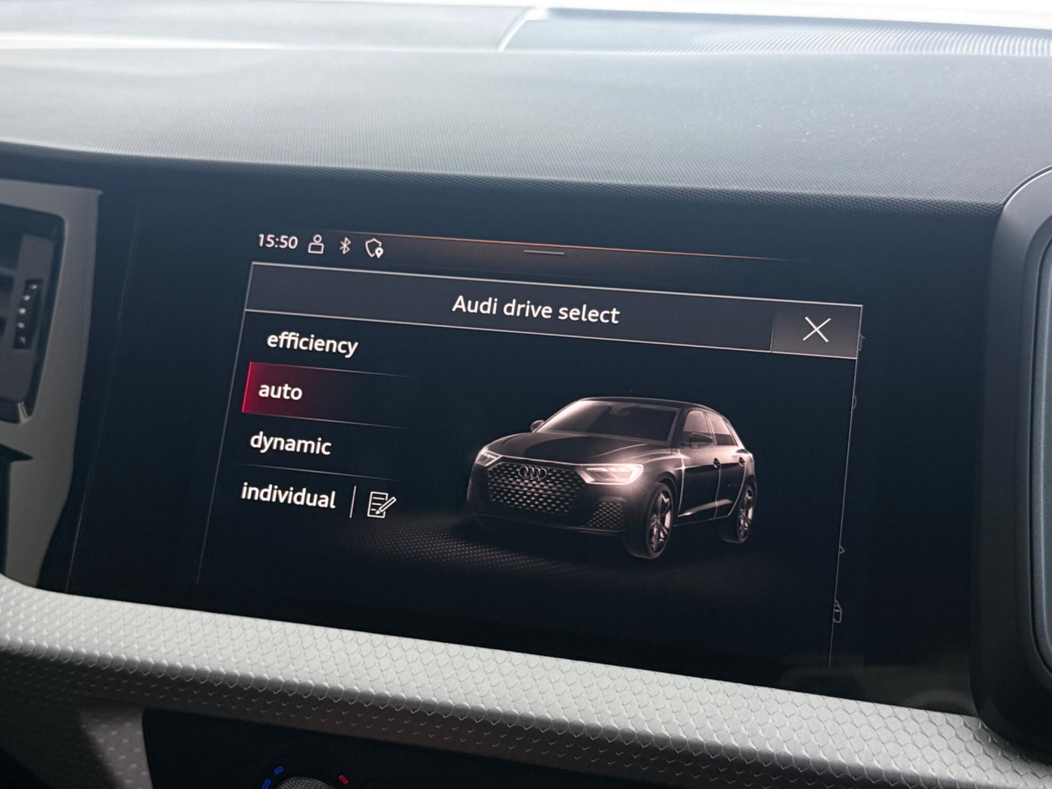 Audi A1 view 32