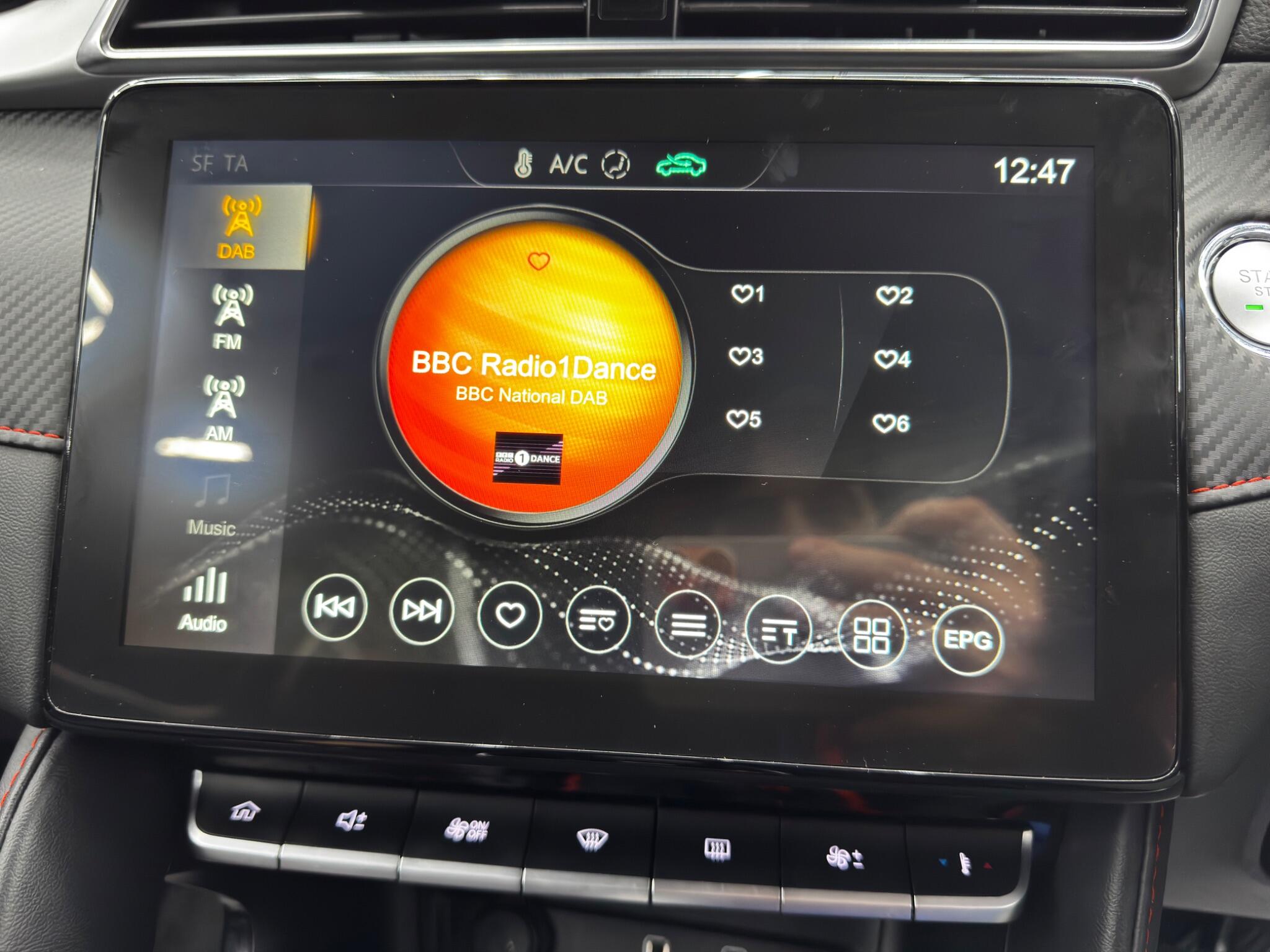 MG MG ZS view 32
