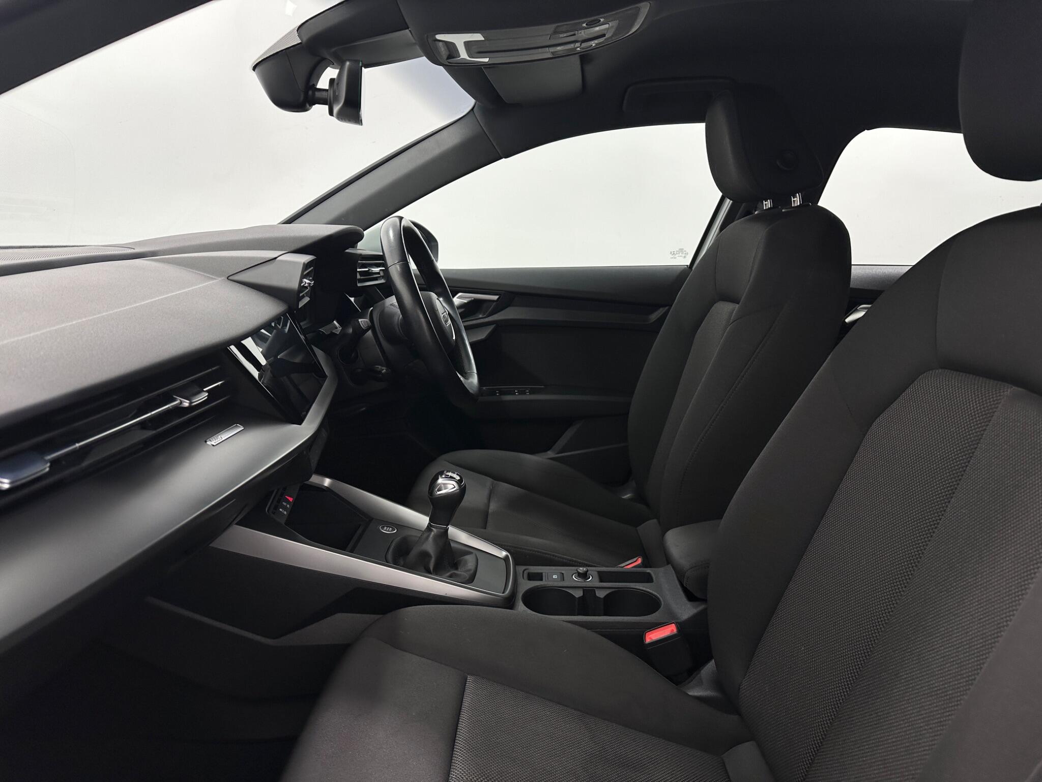 Audi A3 view 34