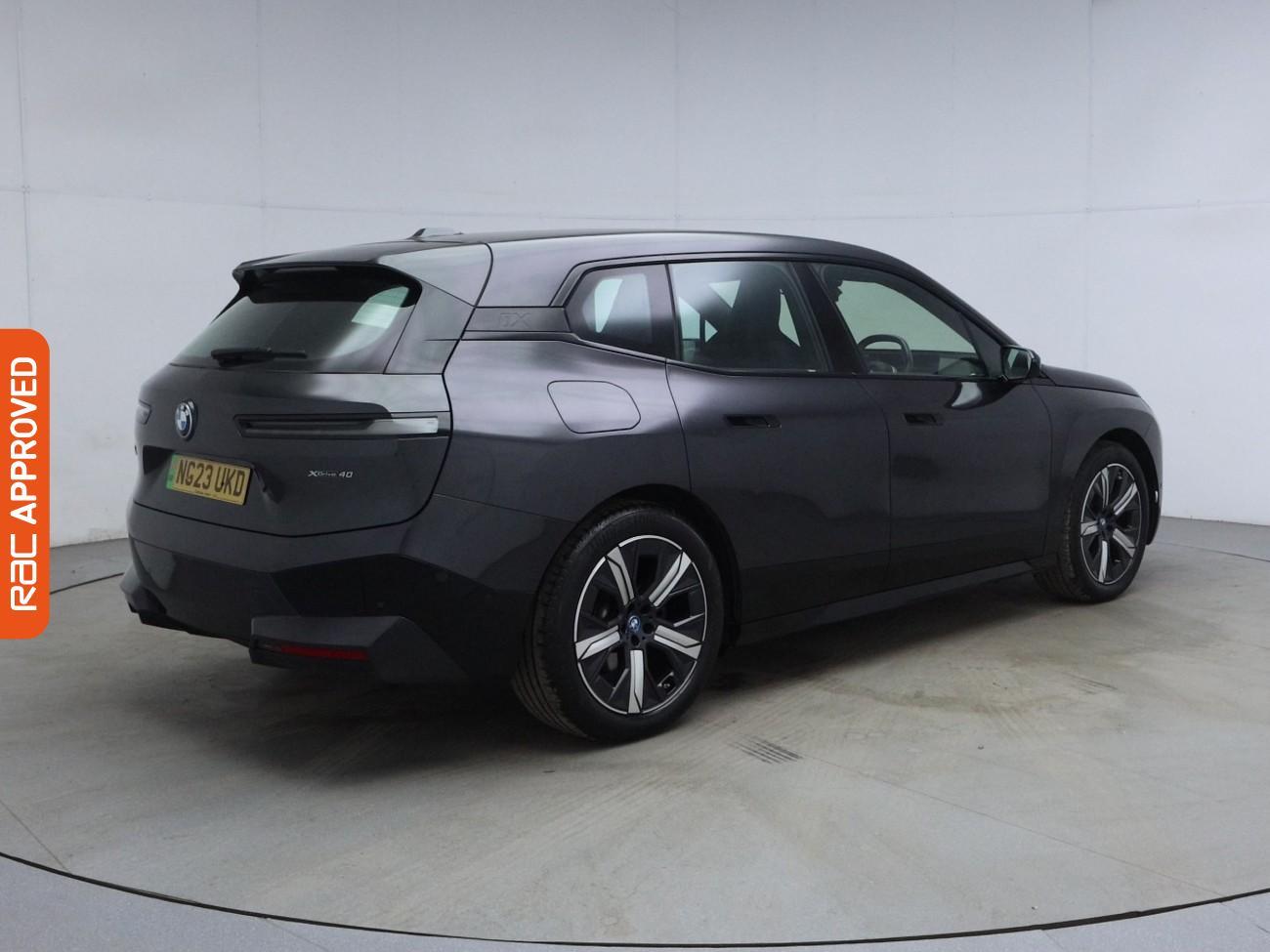BMW Ix view 34