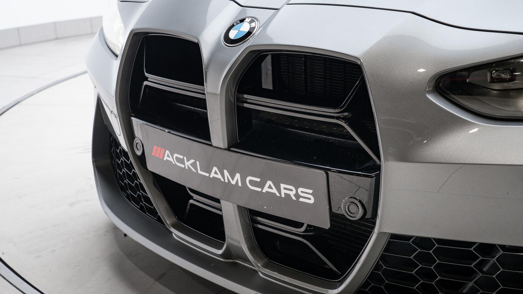 BMW M3 view 16