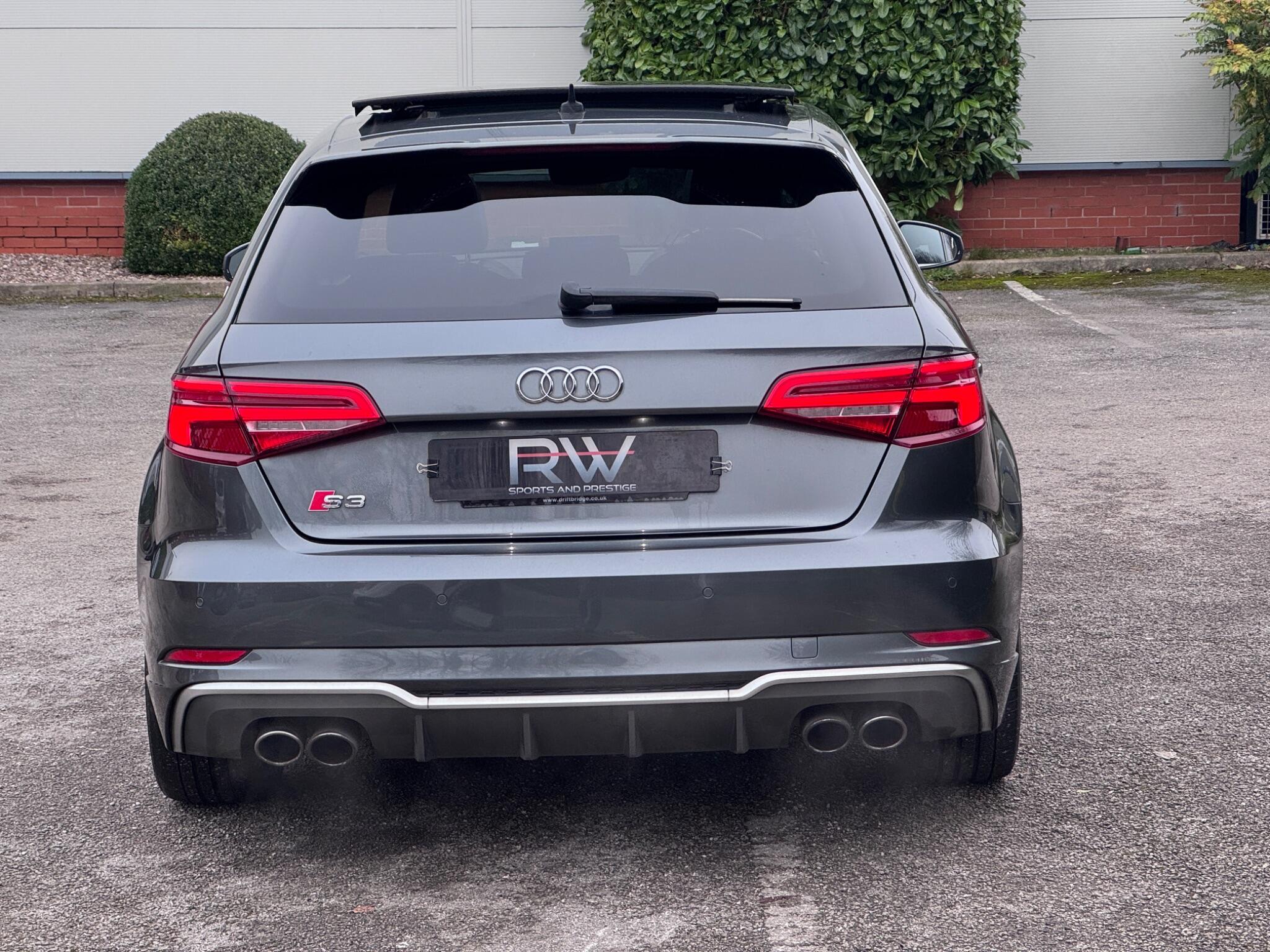 Audi S3 view 26