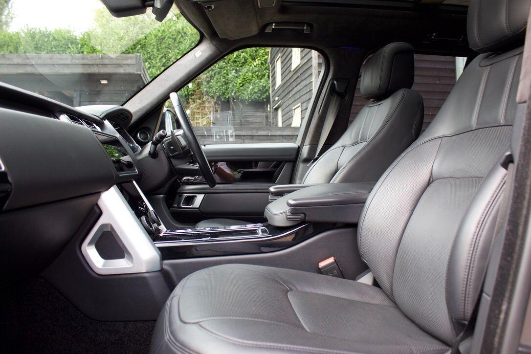 Land Rover Range Rover view 12