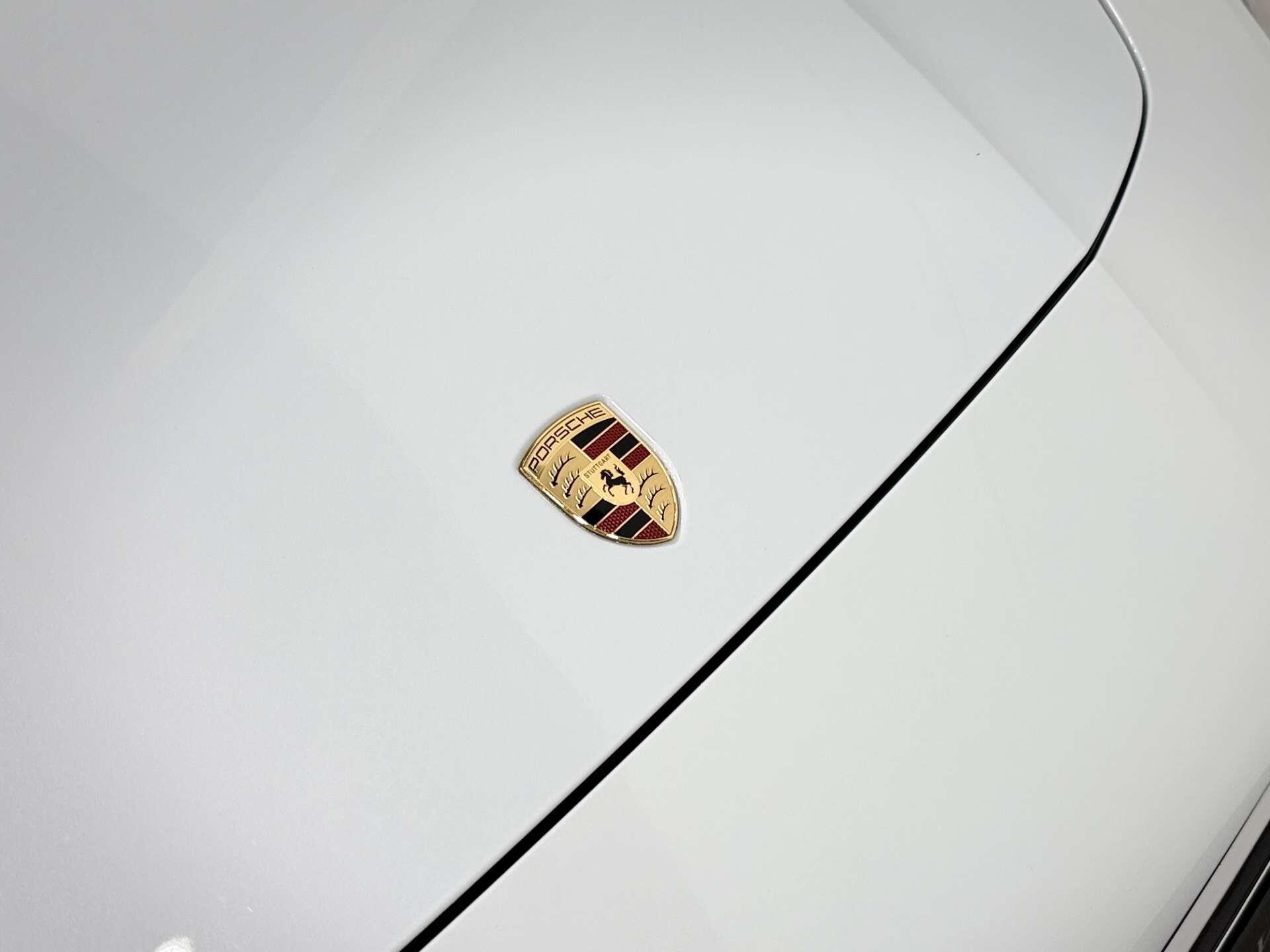 Porsche Panamera view 41