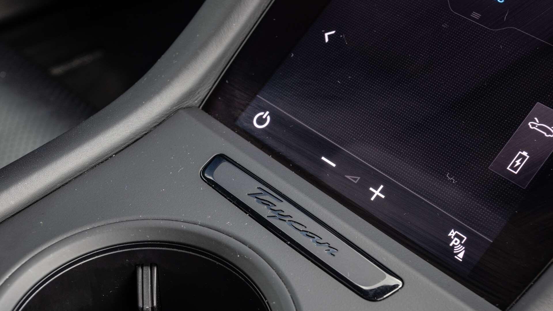 Porsche Taycan view 24