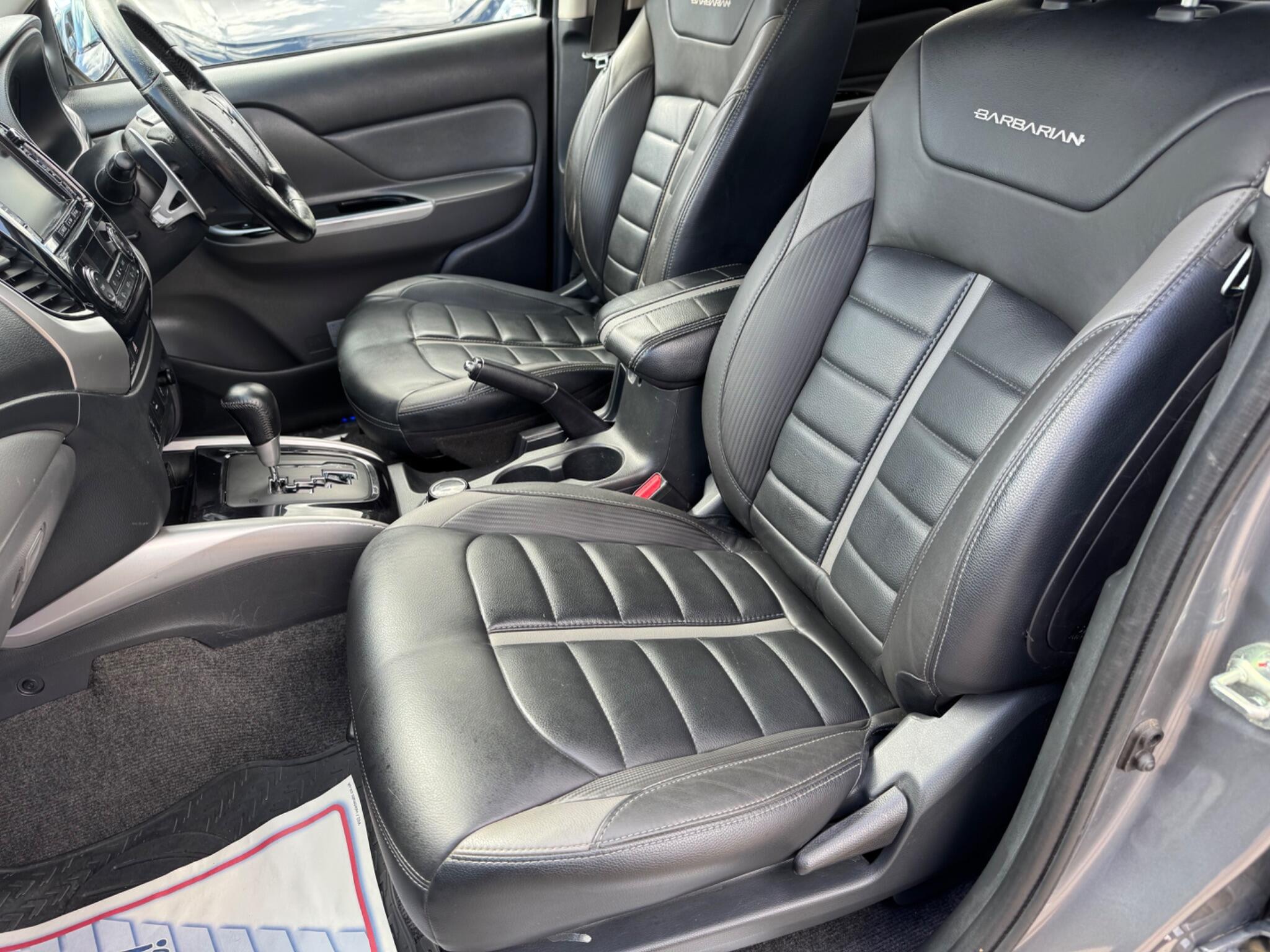 Mitsubishi L200 view 22