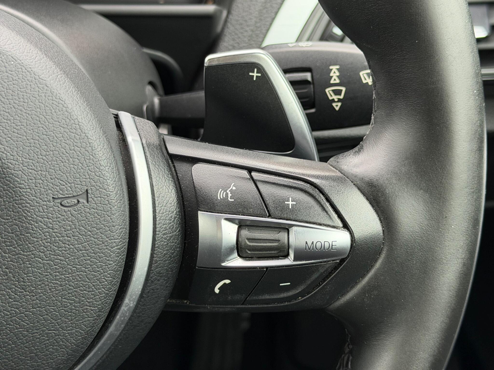BMW 2 Series view 24