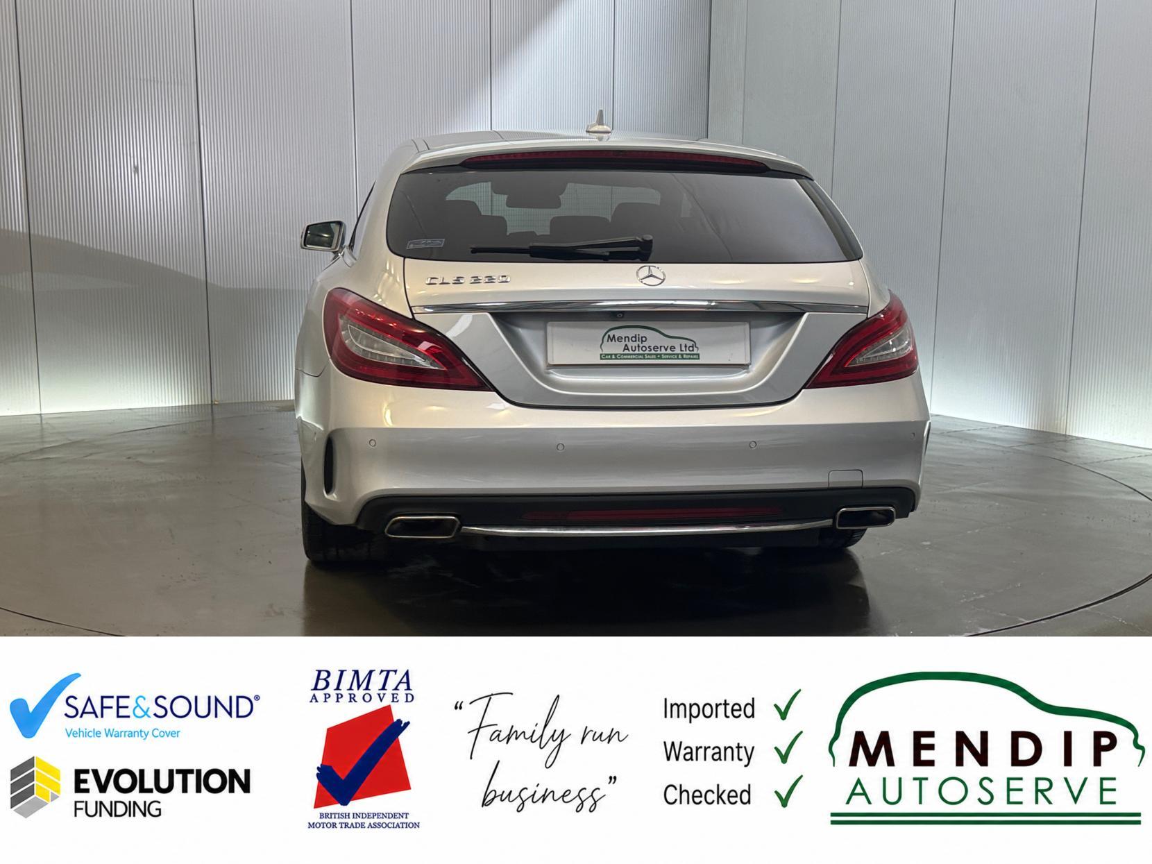 Mercedes-Benz CLS view 18