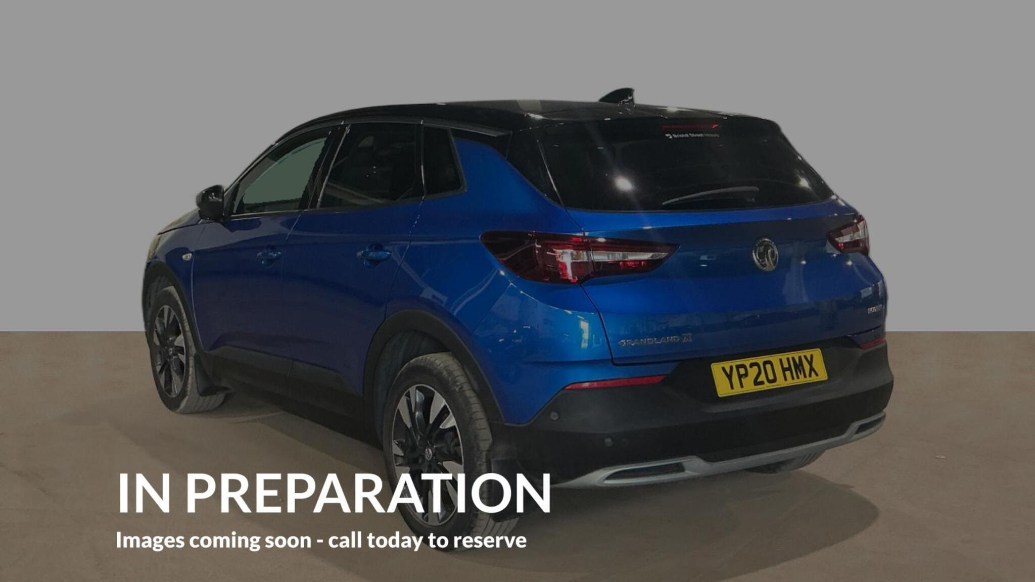 Vauxhall Grandland X view 3