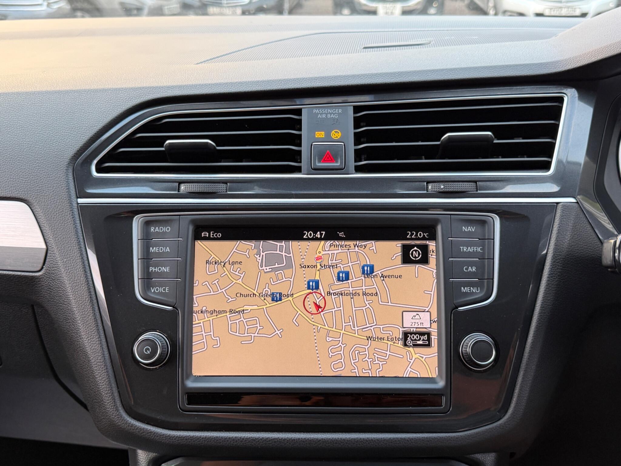 Volkswagen Tiguan - Image 65