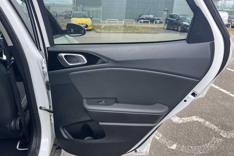 Kia Xceed view 50