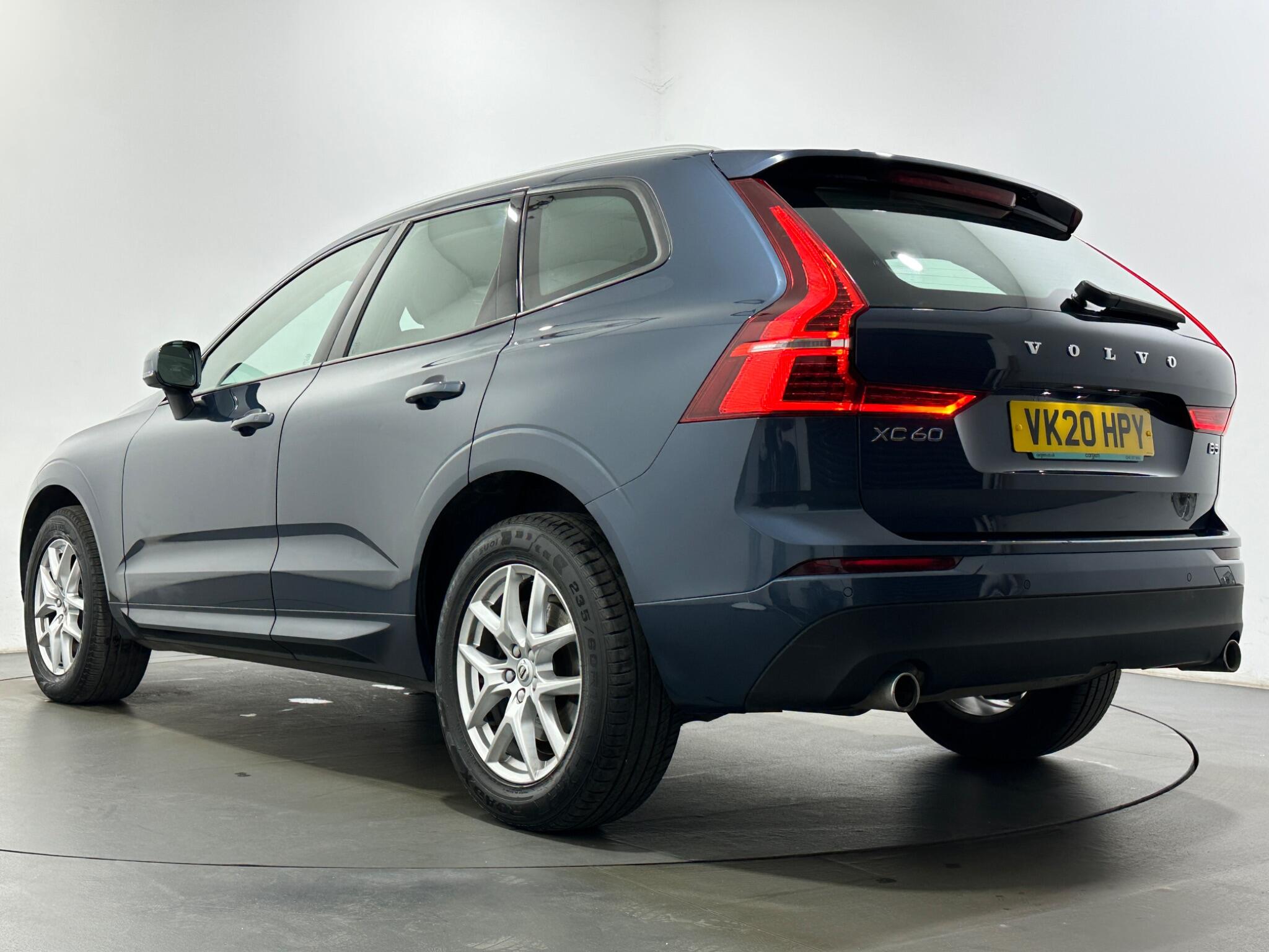 Volvo XC60 view 49
