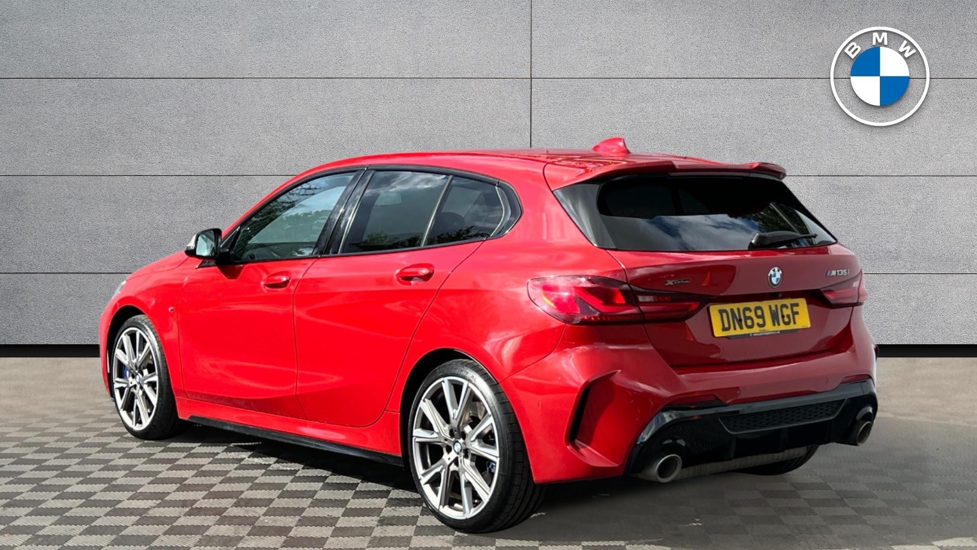 BMW 1 Series view 2