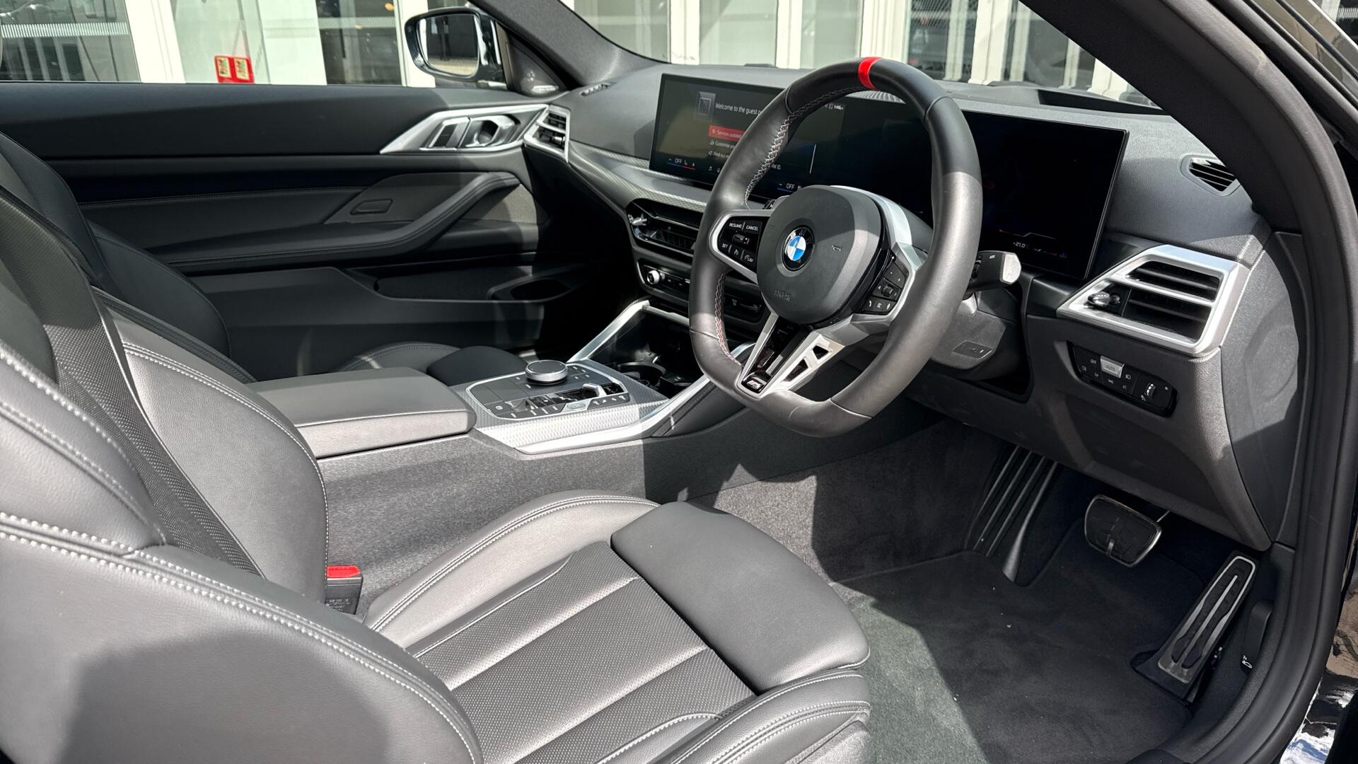 BMW 4 Series view 6