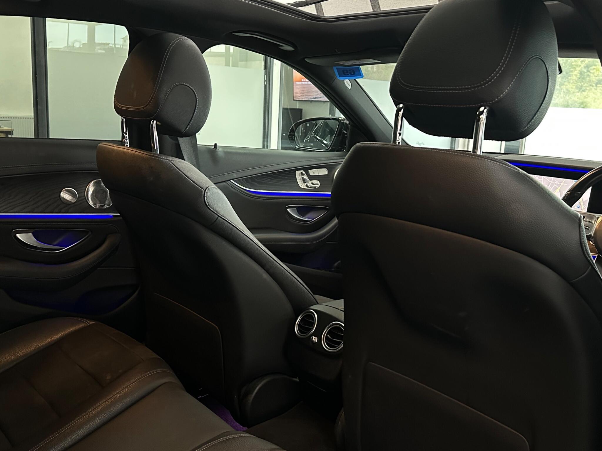 Mercedes-Benz E Class view 33