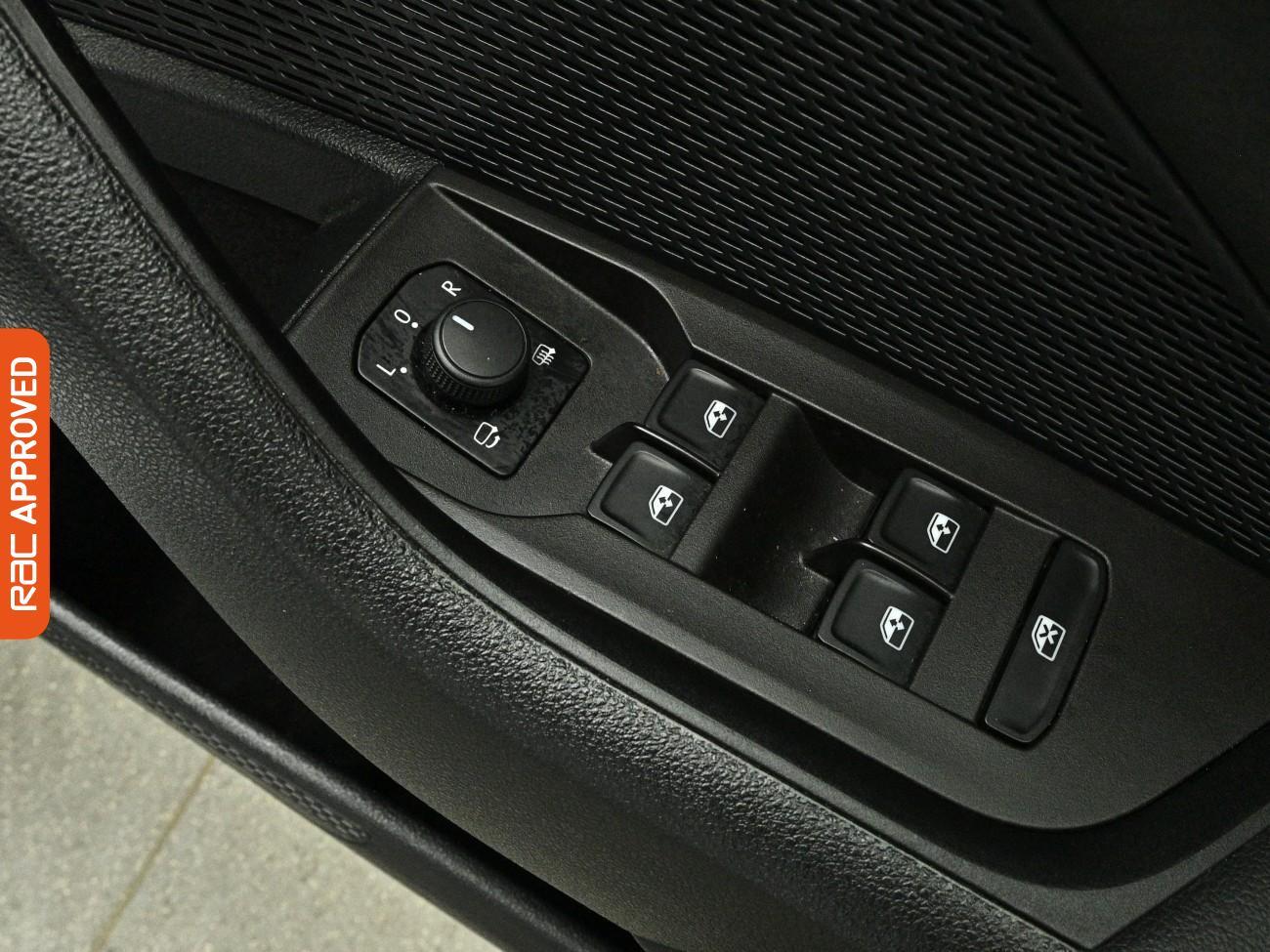 Skoda Octavia view 25