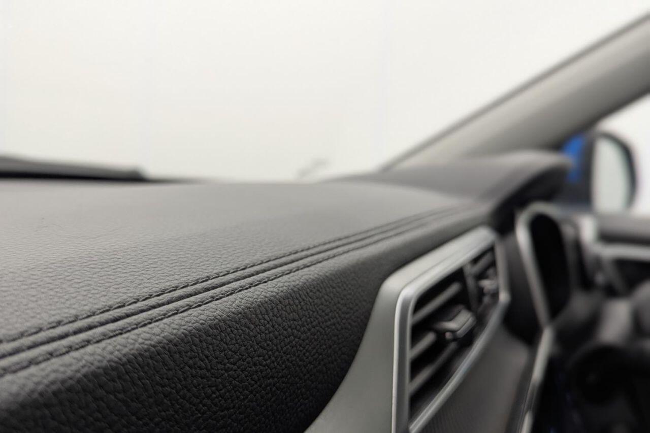 MG ZS view 22