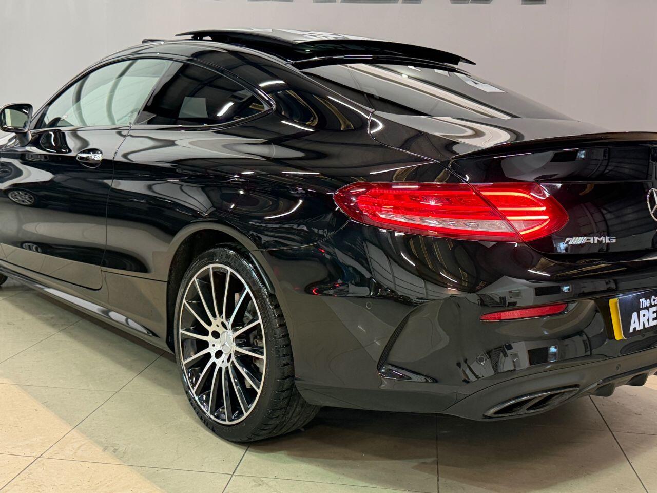 Mercedes-Benz C Class view 14
