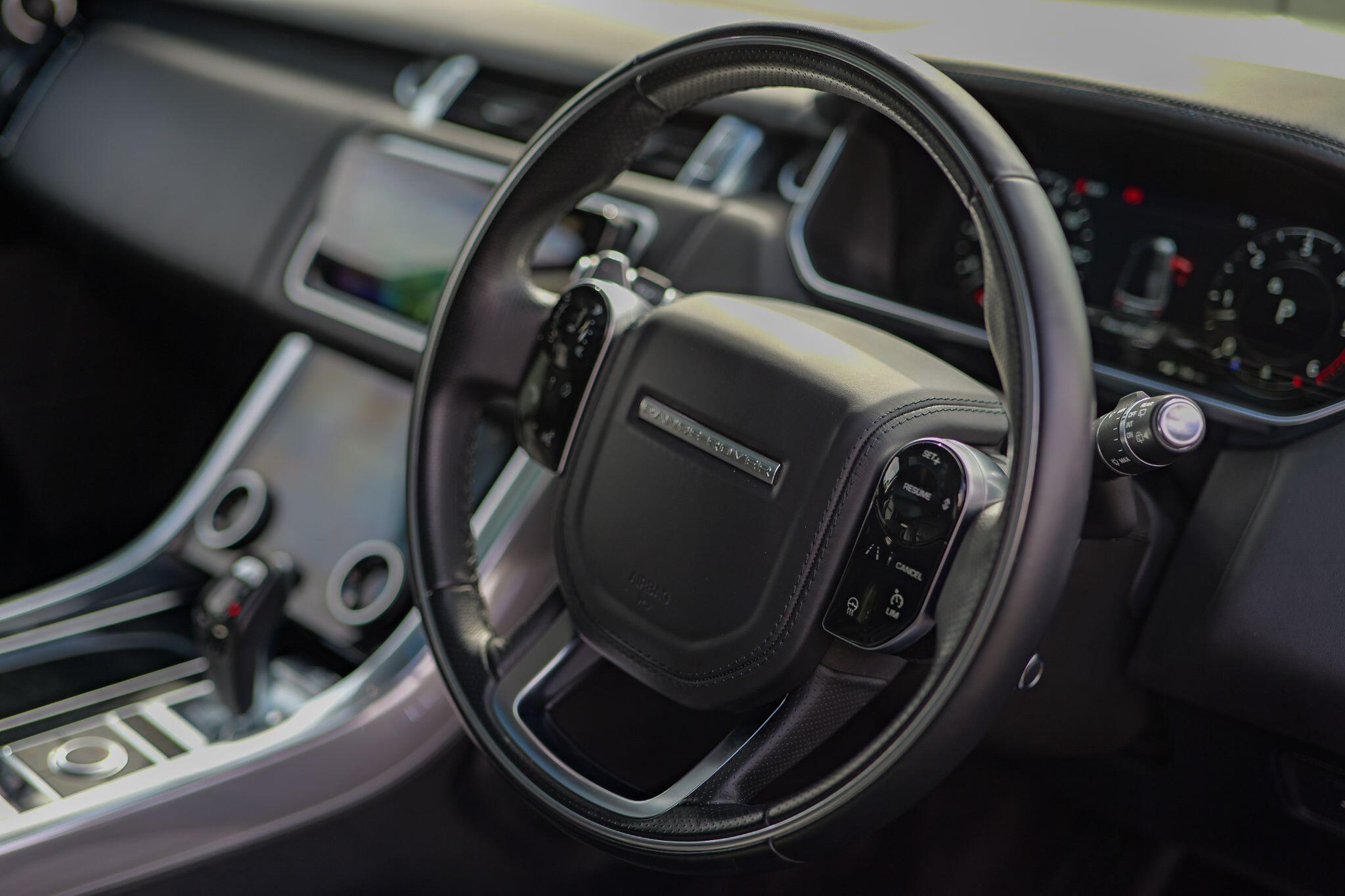 Land Rover Range Rover Sport view 14
