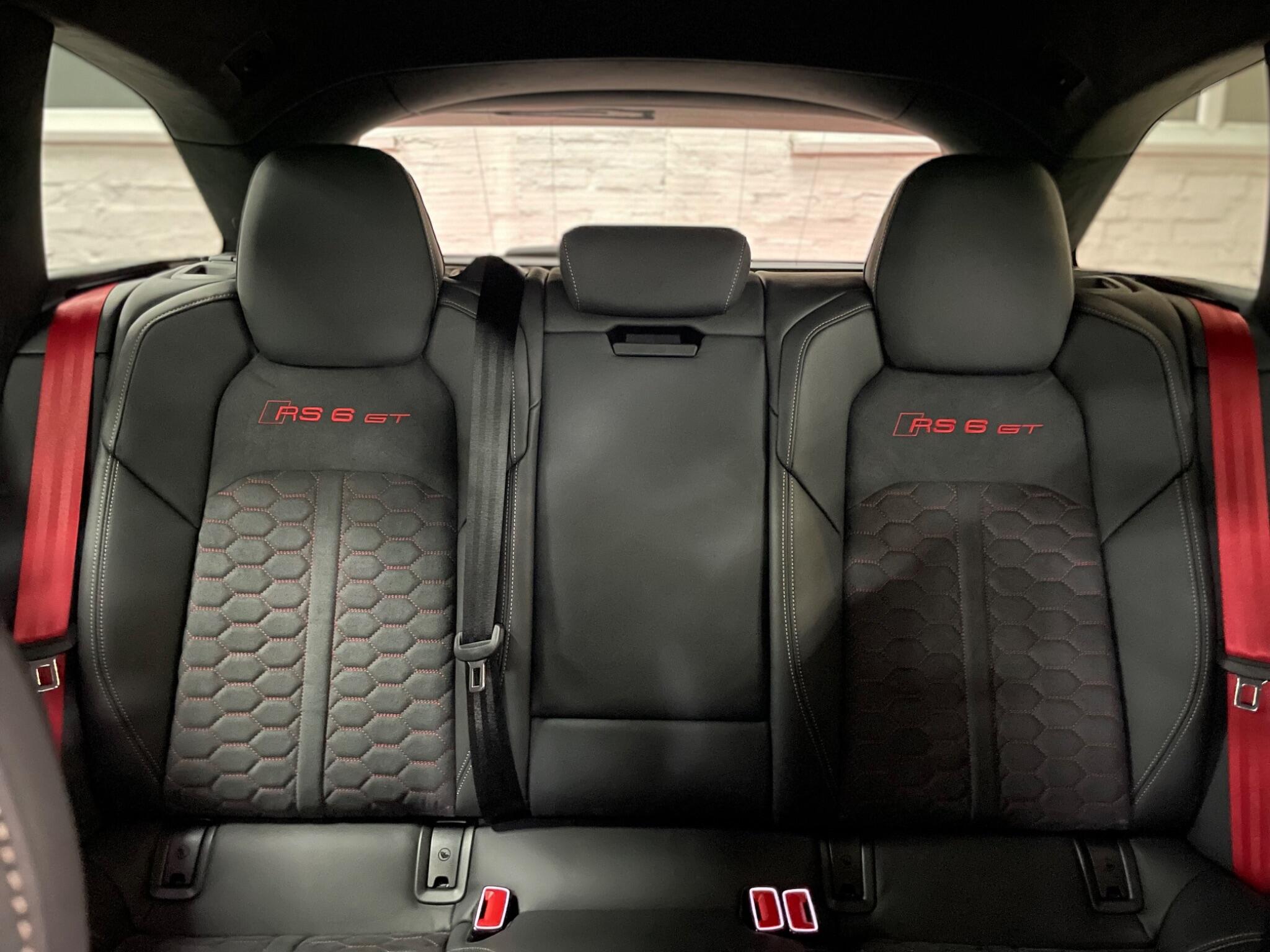 Audi RS6 view 55